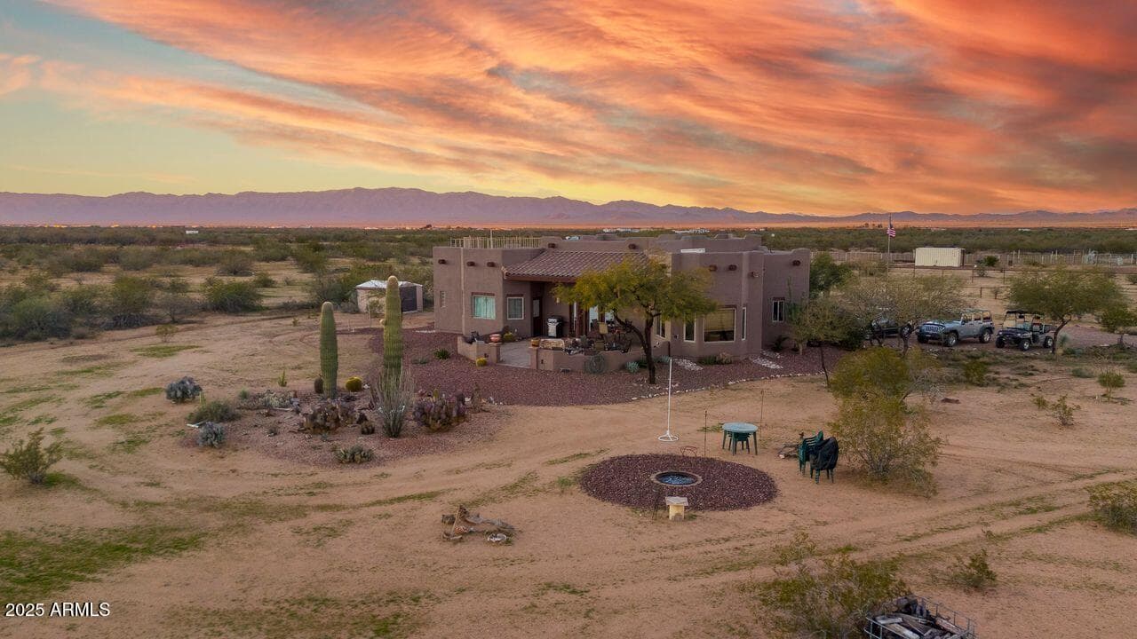 48424 N 520th Avenue, Aguila, AZ 85320 — photo 8 of 61