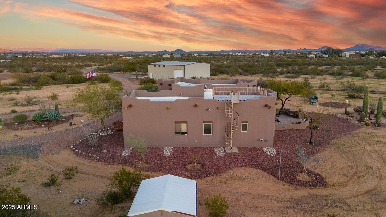 48424 N 520th Avenue, Aguila, AZ 85320 — photo 9 of 61