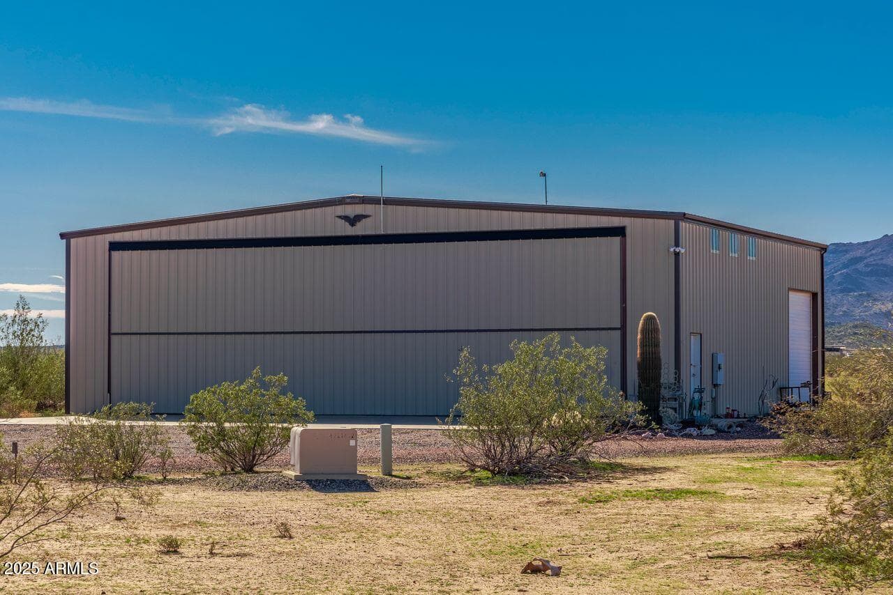 48424 N 520th Avenue, Aguila, AZ 85320 — photo 33 of 61