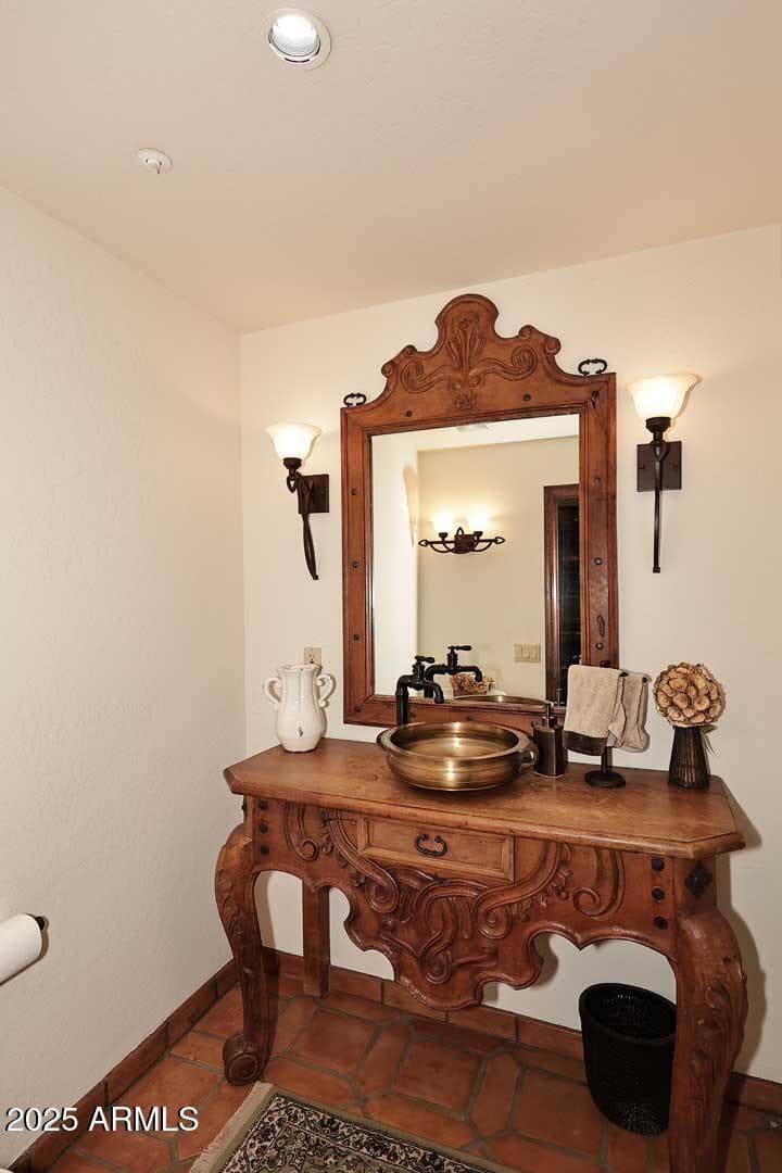 8425 E LA SENDA Drive, Scottsdale, AZ 85255 — photo 34 of 50