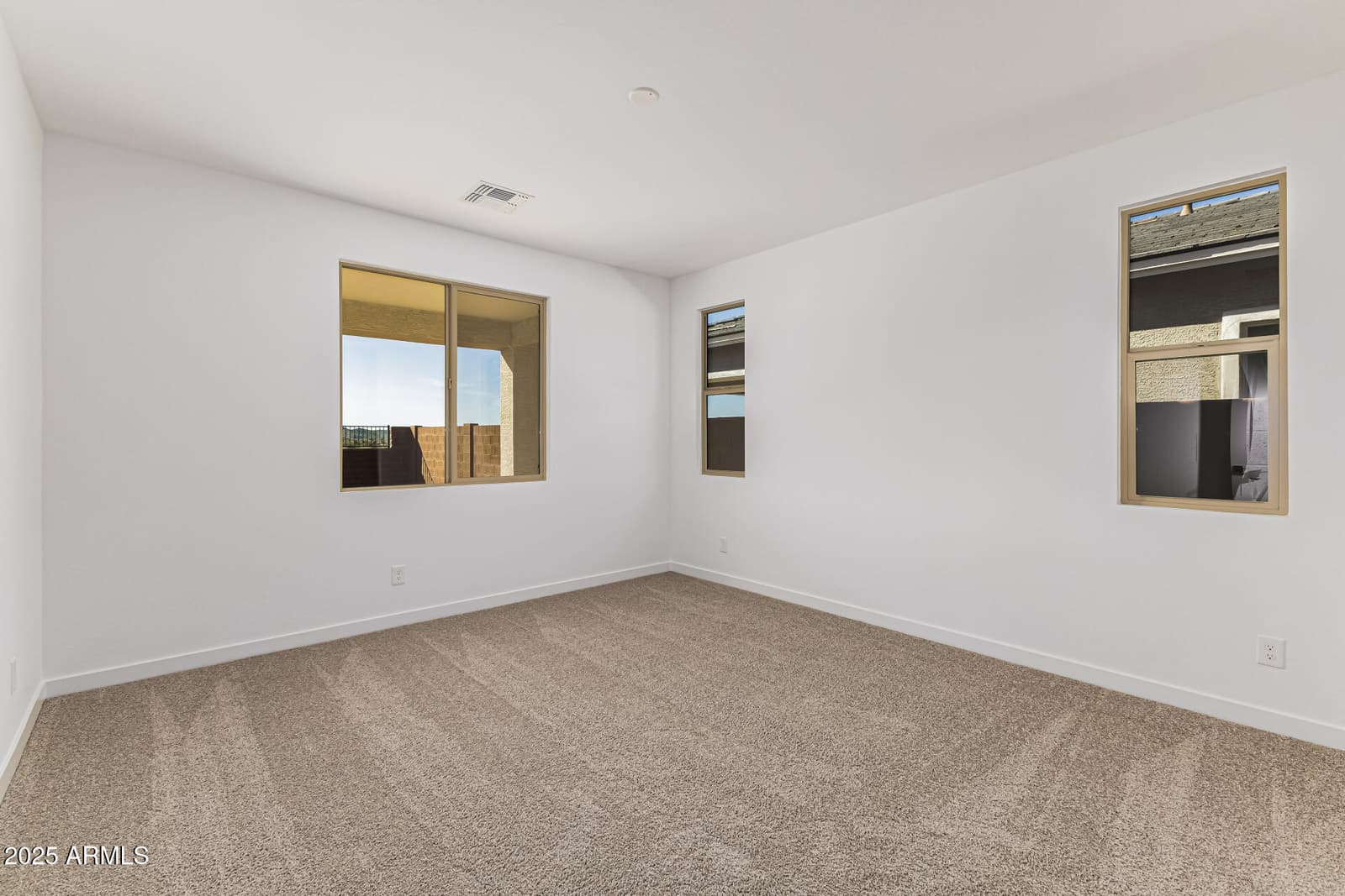 16931 W DESERT Lane, Goodyear, AZ 85338 — photo 16 of 57
