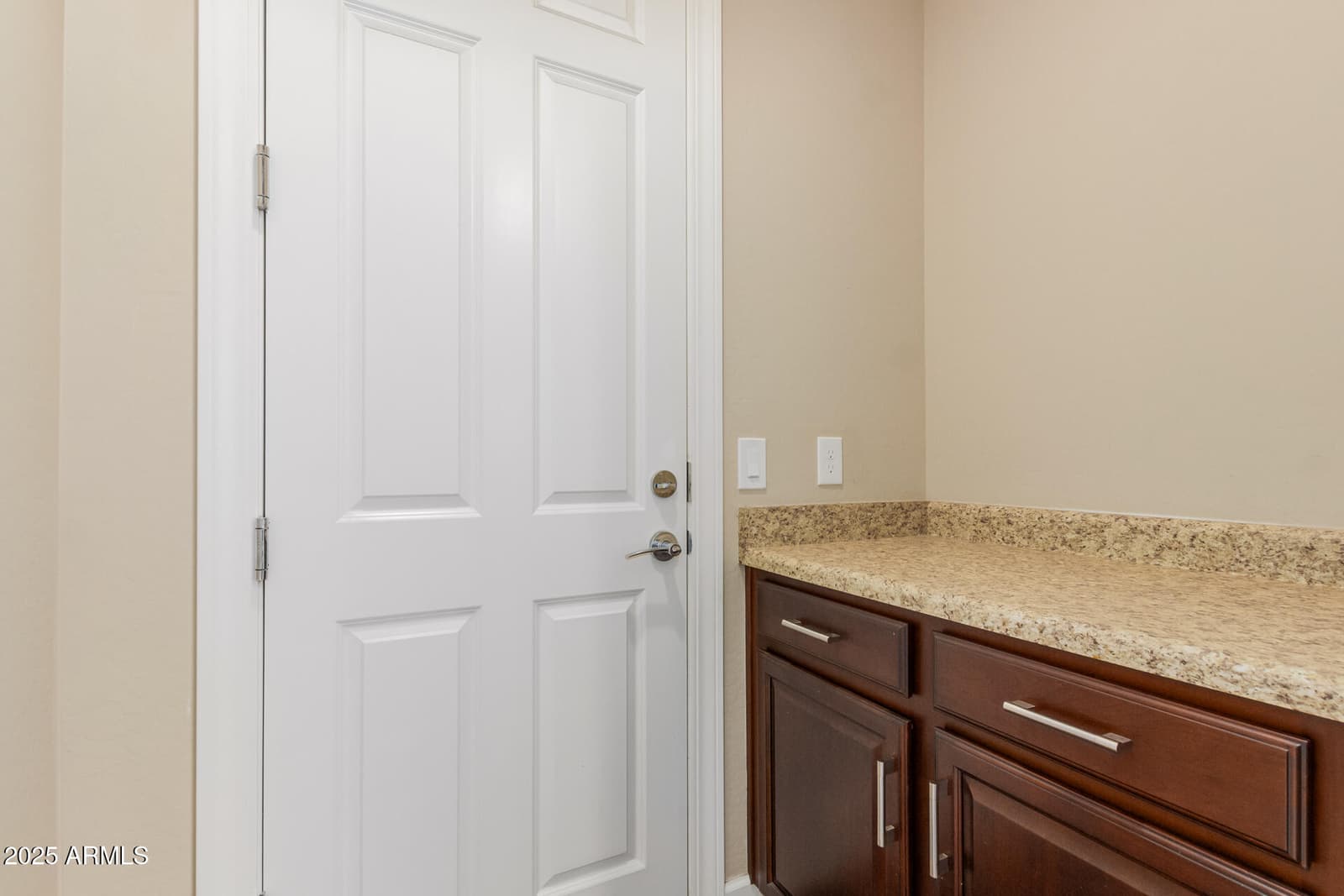 920 W GRAND CANYON Drive, Chandler, AZ 85248 — photo 36 of 49