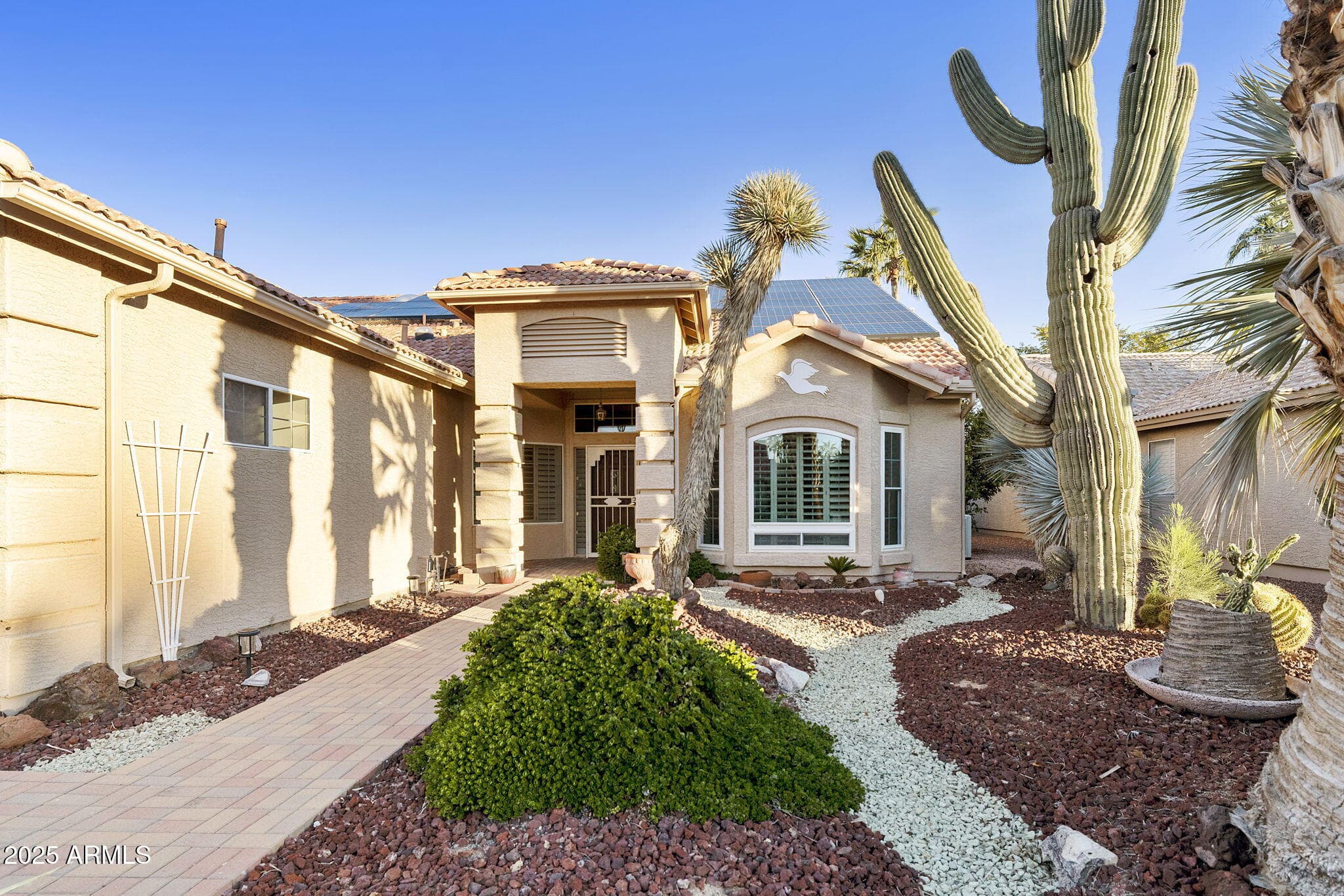10214 E COOPERS HAWK Drive, Sun Lakes, AZ 85248 — photo 7 of 76