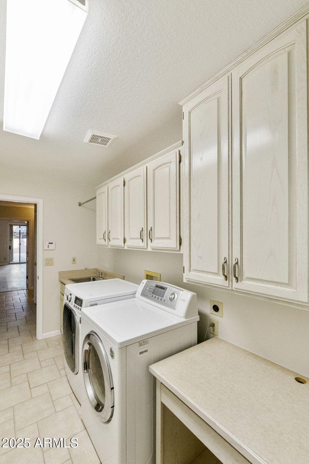 10214 E COOPERS HAWK Drive, Sun Lakes, AZ 85248 — photo 45 of 76