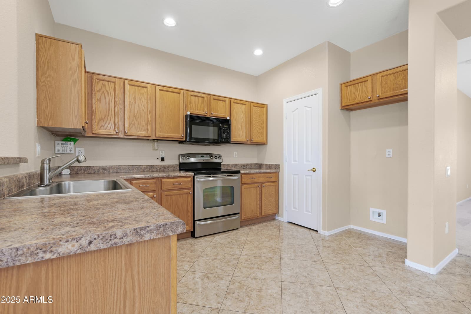 9839 E WINDY PASS Trail, Gold Canyon, AZ 85118 — photo 8 of 29