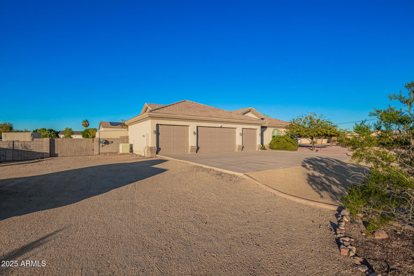 10310 W AVENIDA DEL SOL Street, Peoria, AZ 85383 — photo 8 of 83