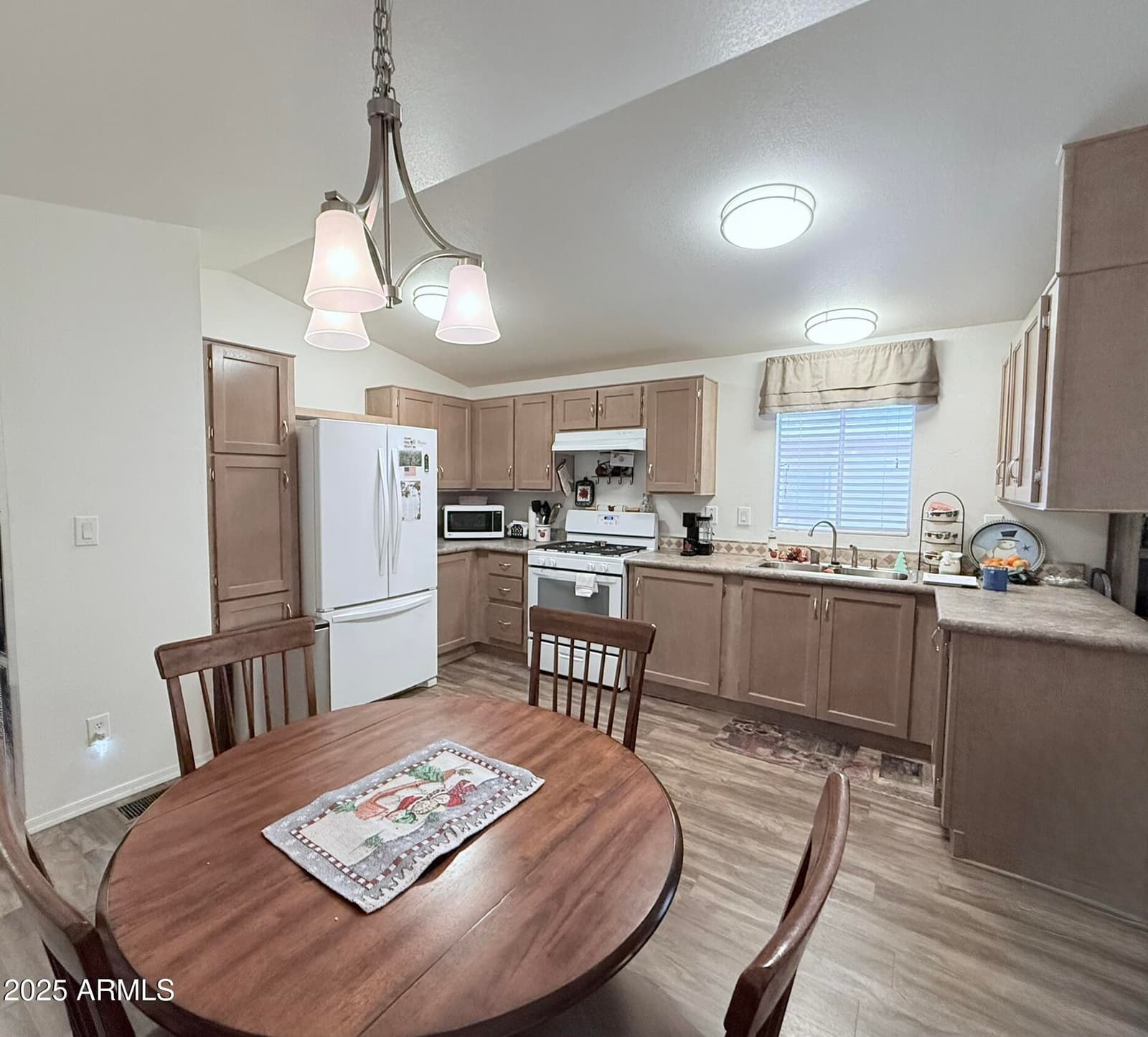 16005 N 32ND Street 9, Phoenix, AZ 85032 — photo 3 of 31
