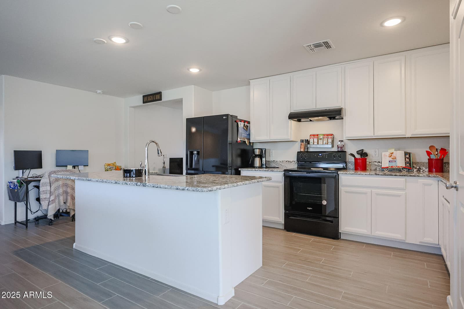25855 W EUCLID Avenue, Buckeye, AZ 85326 — photo 13 of 32