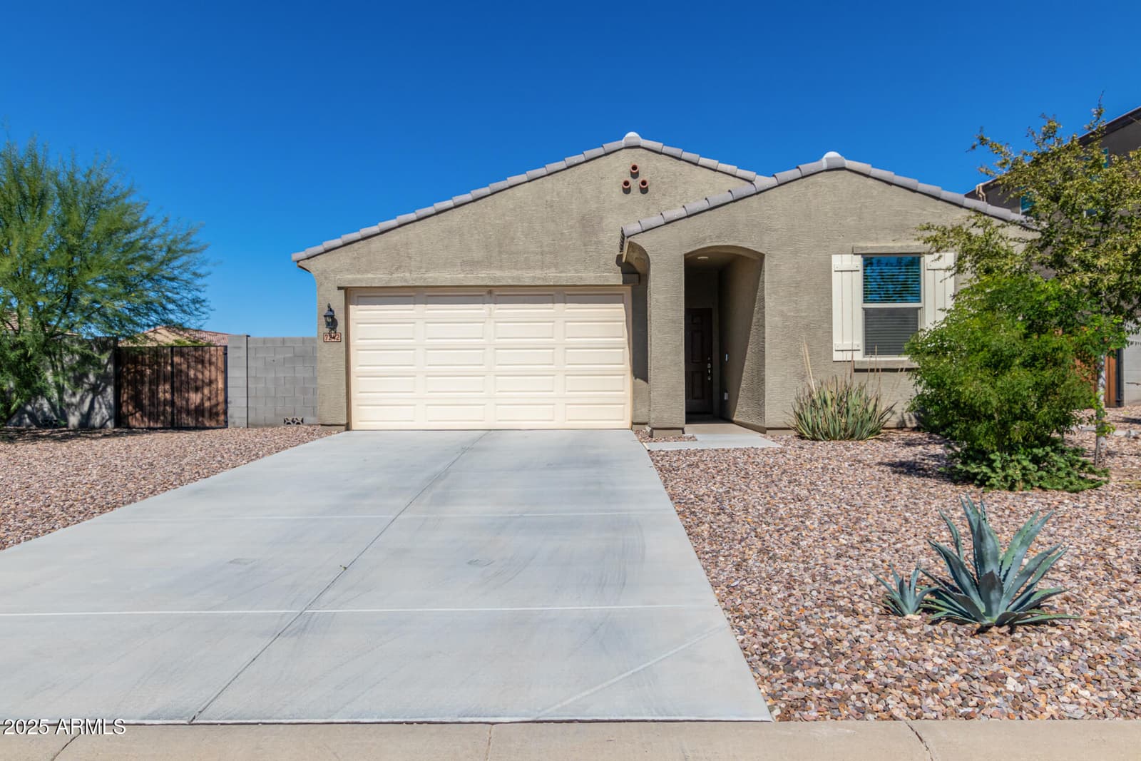 7242 E TEAL Way, San Tan Valley, AZ 85143 — photo 23 of 24