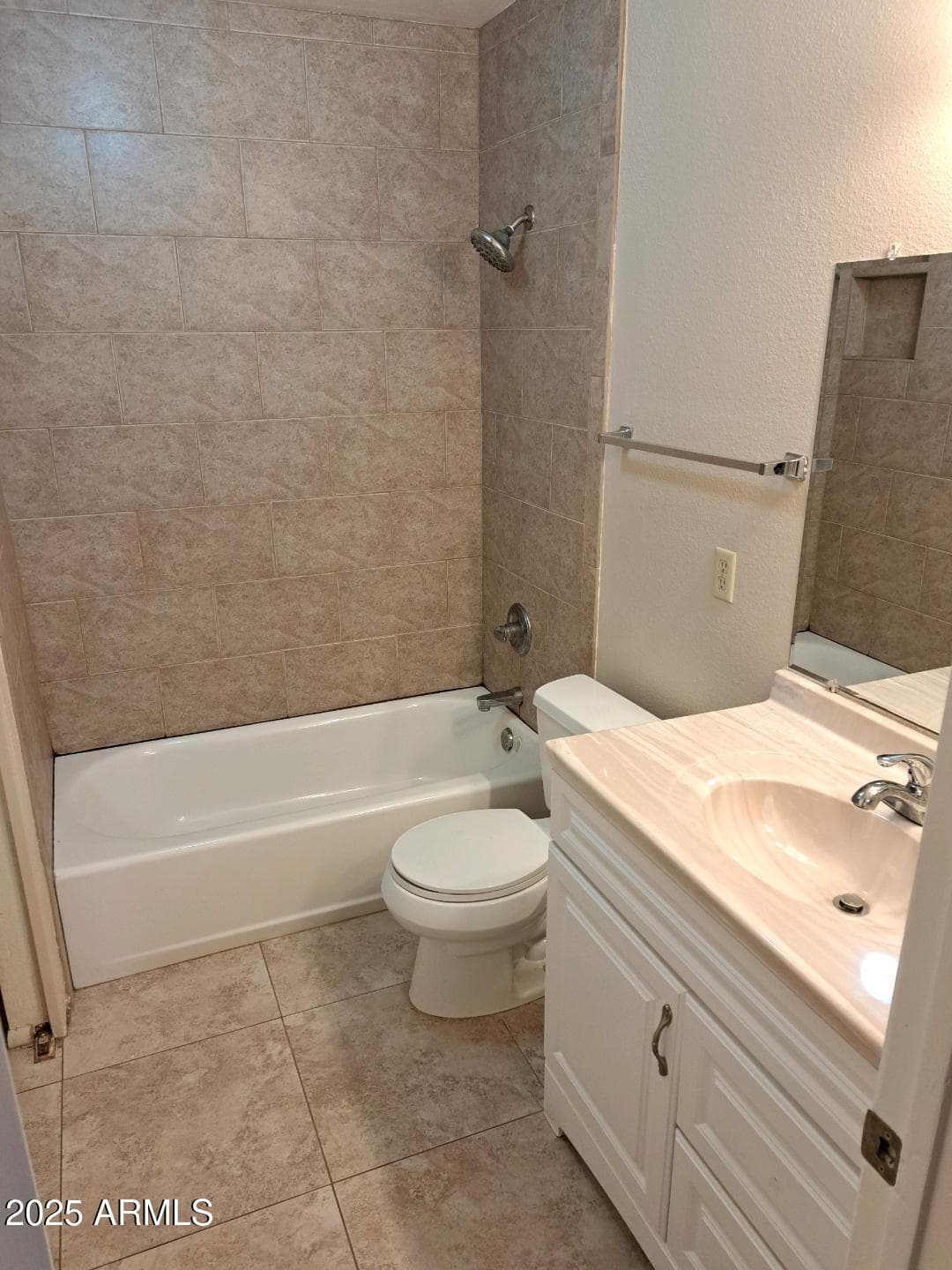 834 S CASITAS Drive B, Tempe, AZ 85281 — photo 4 of 23