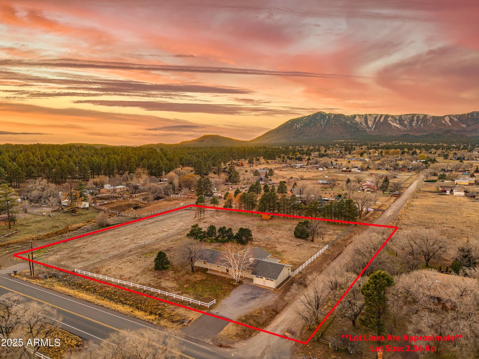 8230 Koch Field Road, Flagstaff, AZ 86004 — photo 4 of 69