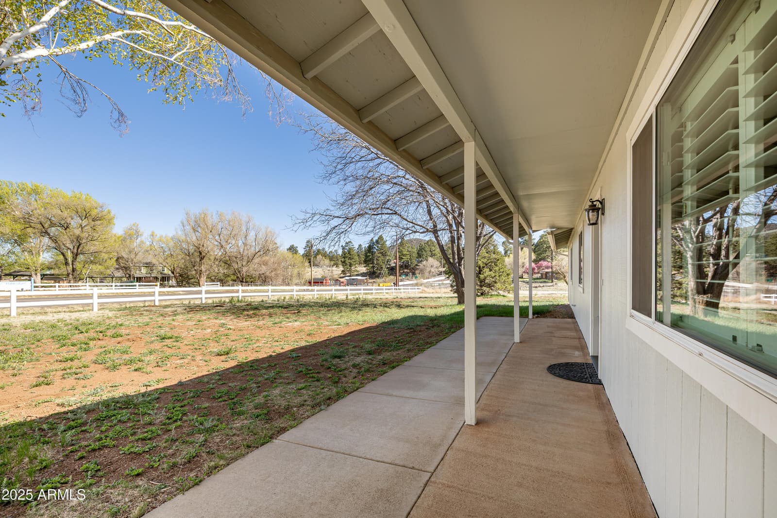 8230 Koch Field Road, Flagstaff, AZ 86004 — photo 6 of 69
