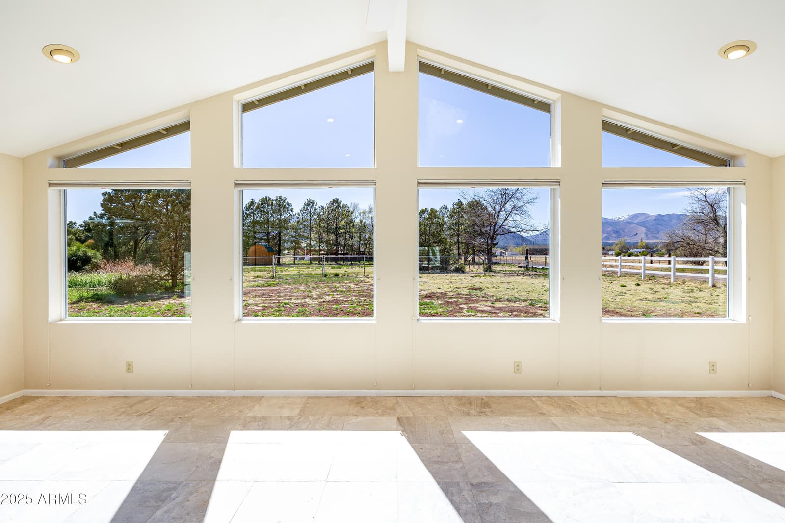 8230 Koch Field Road, Flagstaff, AZ 86004 — photo 10 of 69