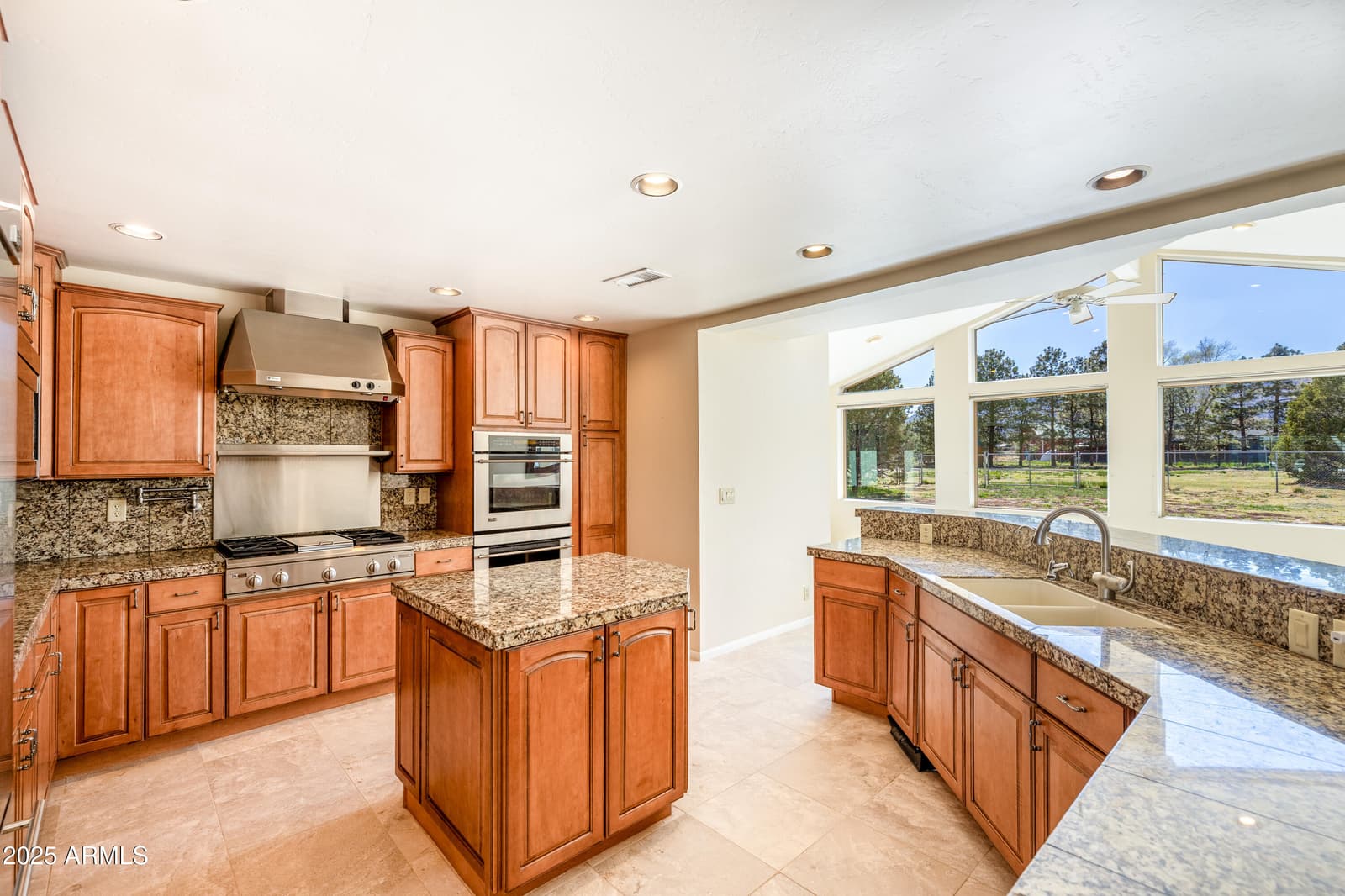 8230 Koch Field Road, Flagstaff, AZ 86004 — photo 15 of 69