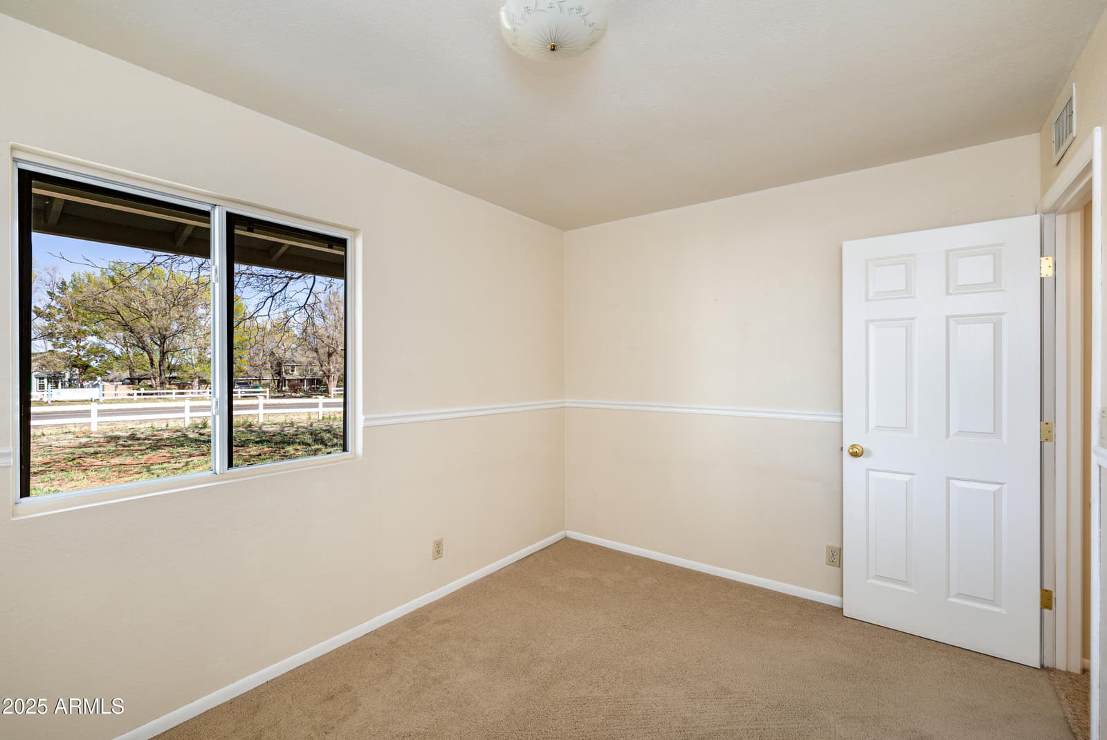 8230 Koch Field Road, Flagstaff, AZ 86004 — photo 31 of 69