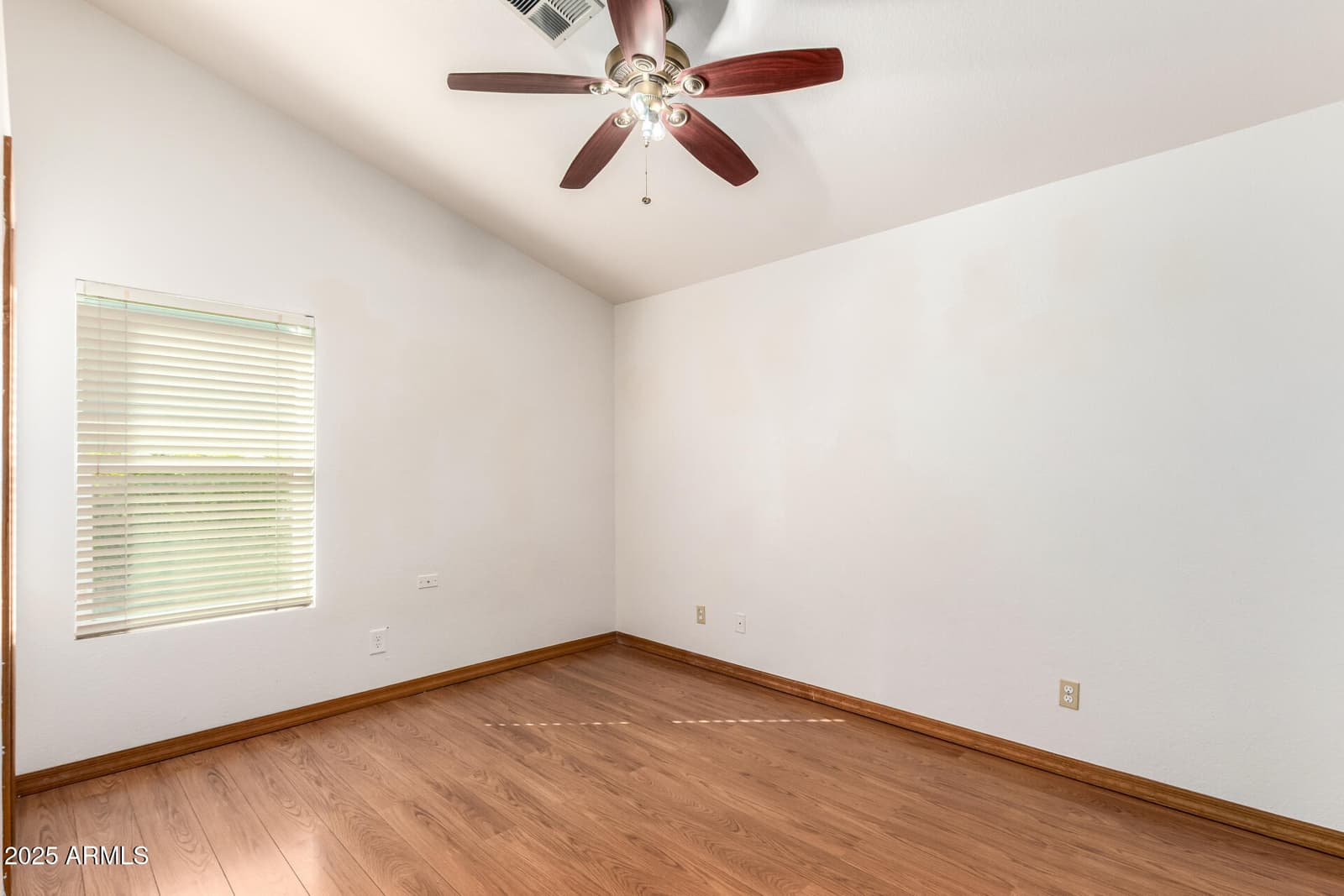 8648 S KENWOOD Lane, Tempe, AZ 85284 — photo 25 of 47