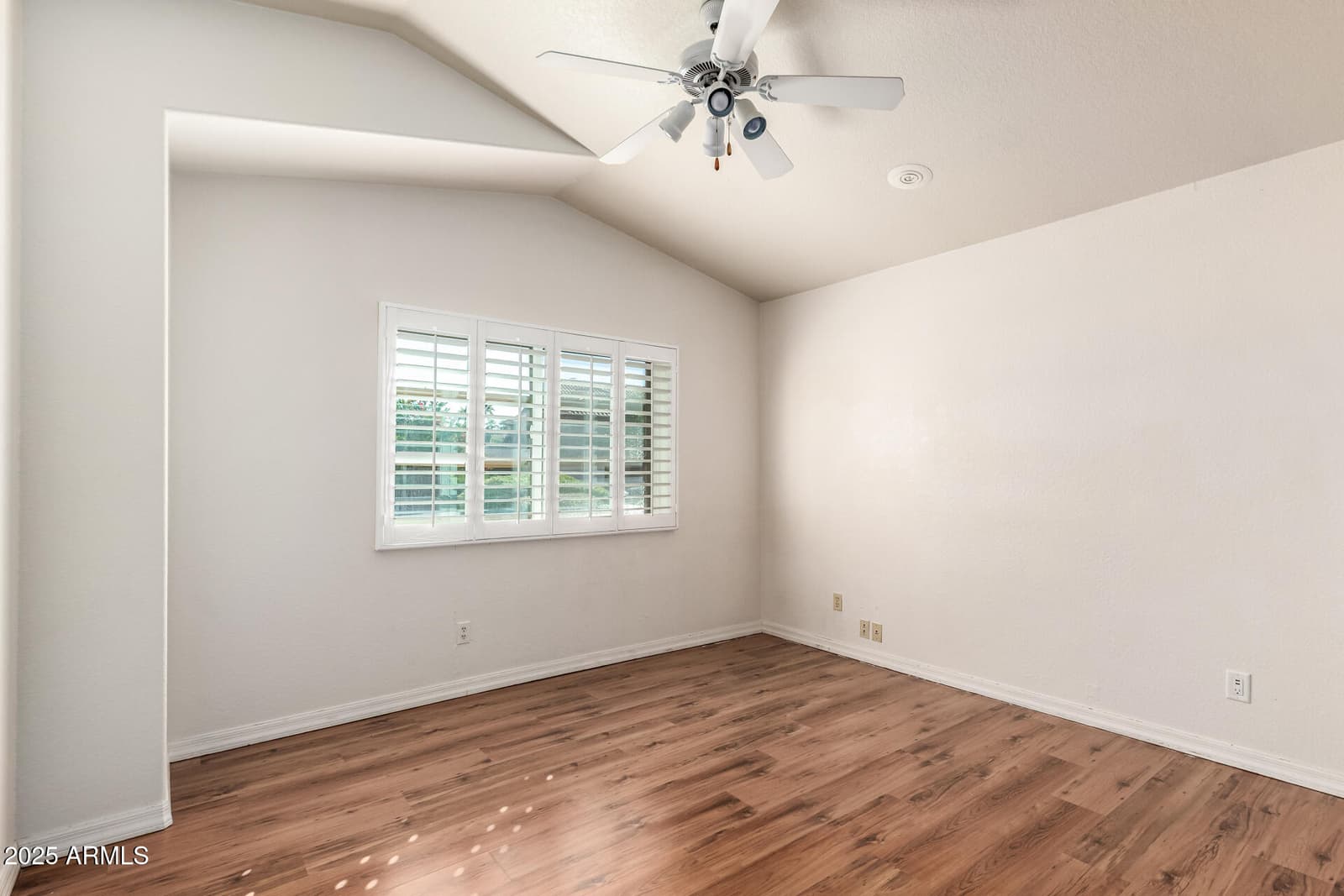 8648 S KENWOOD Lane, Tempe, AZ 85284 — photo 27 of 47