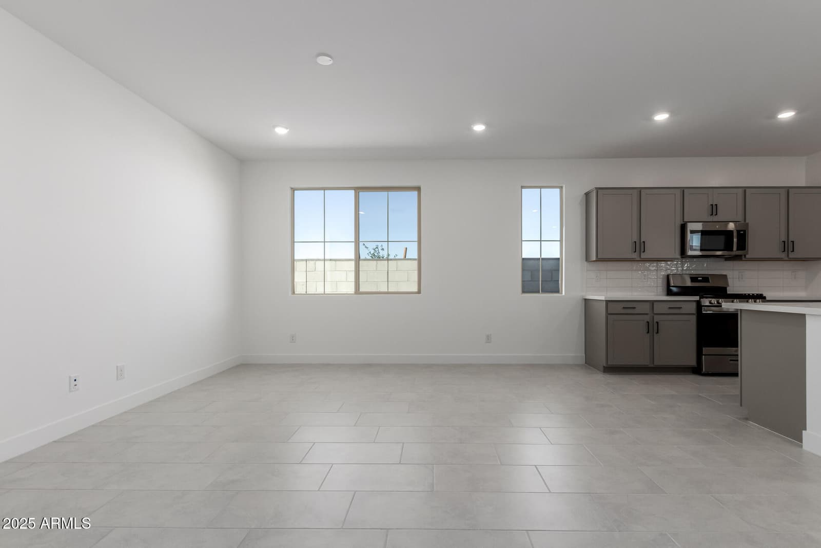 30160 W PALO BREA Way, Buckeye, AZ 85396 — photo 18 of 26