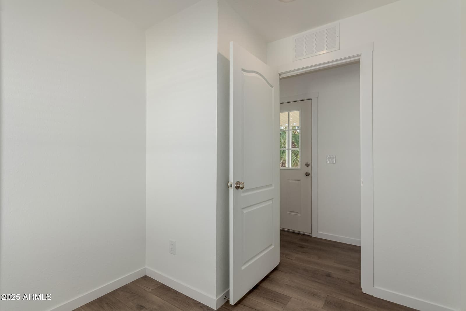 5201 W CAMELBACK Road A159, Phoenix, AZ 85031 — photo 10 of 14