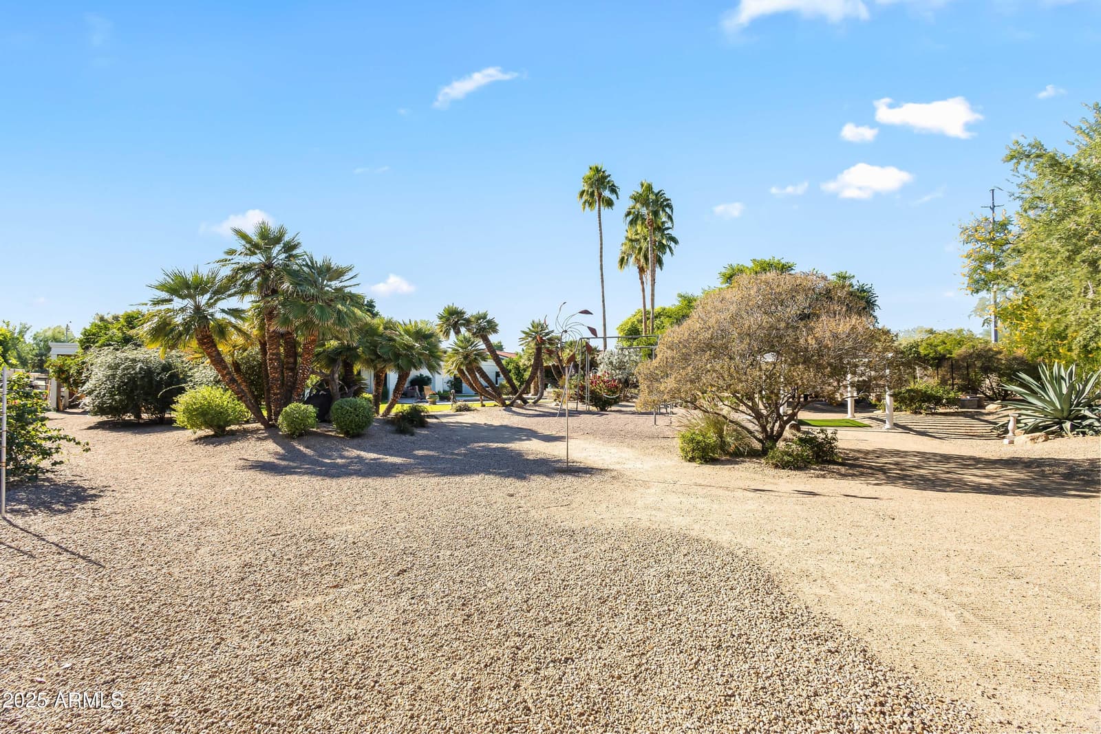 8150 E APPALOOSA Trail, Scottsdale, AZ 85258 — photo 37 of 48