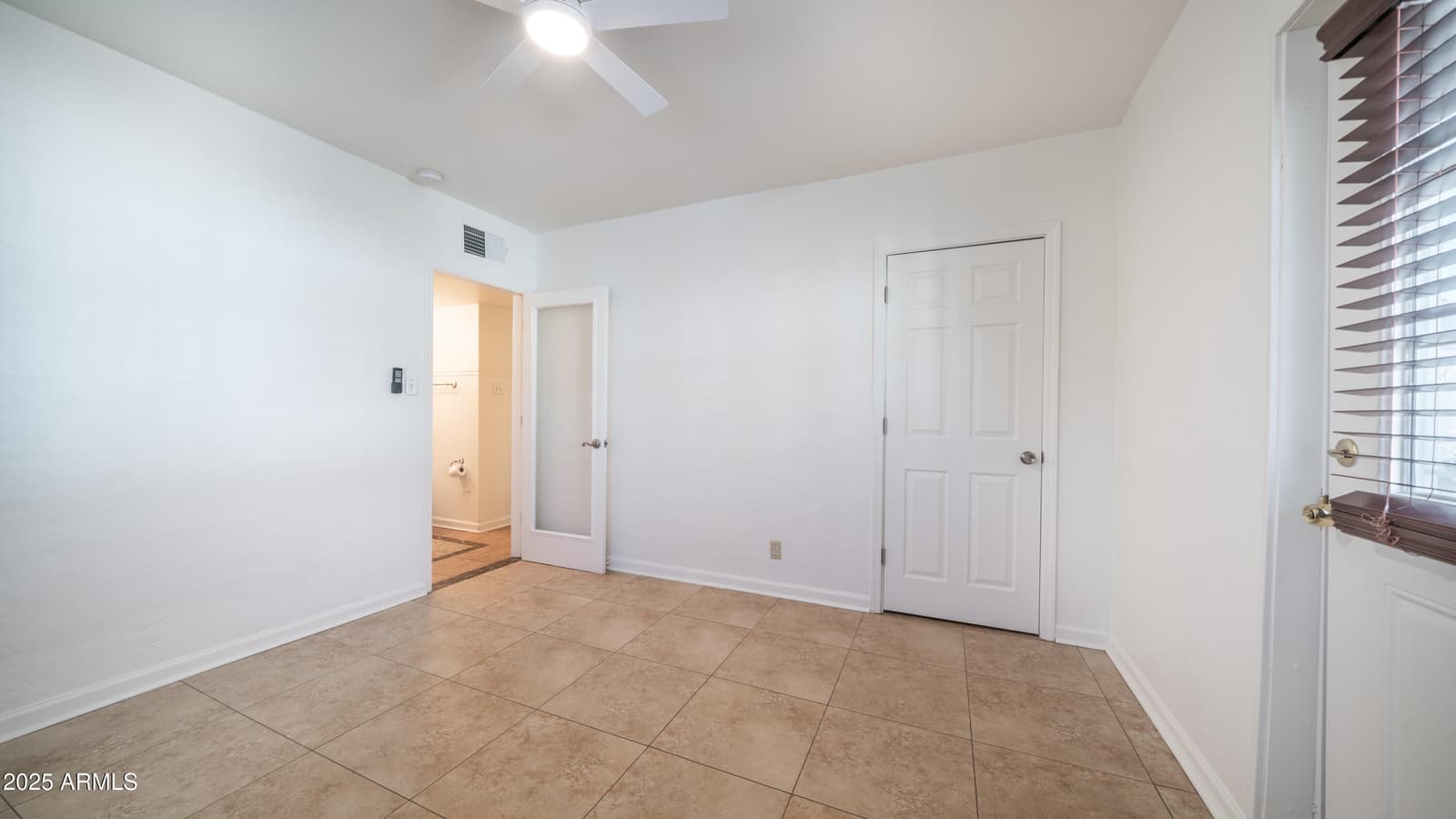 1728 W Avalon Drive, Phoenix, AZ 85015 — photo 15 of 32
