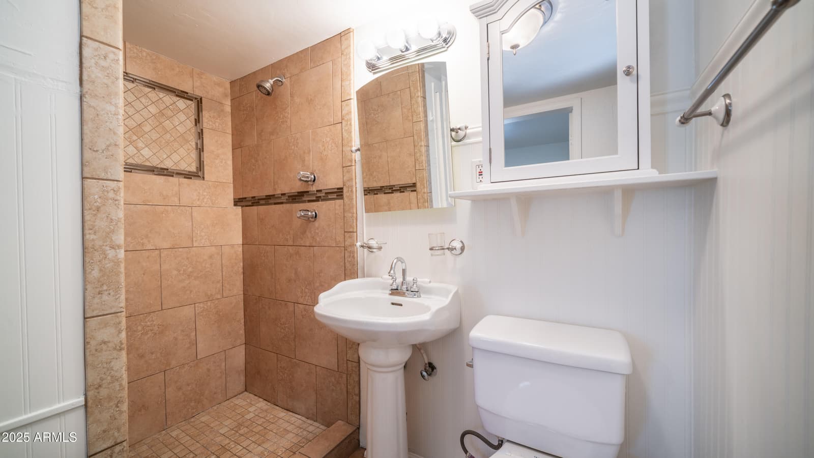 1728 W Avalon Drive, Phoenix, AZ 85015 — photo 16 of 32