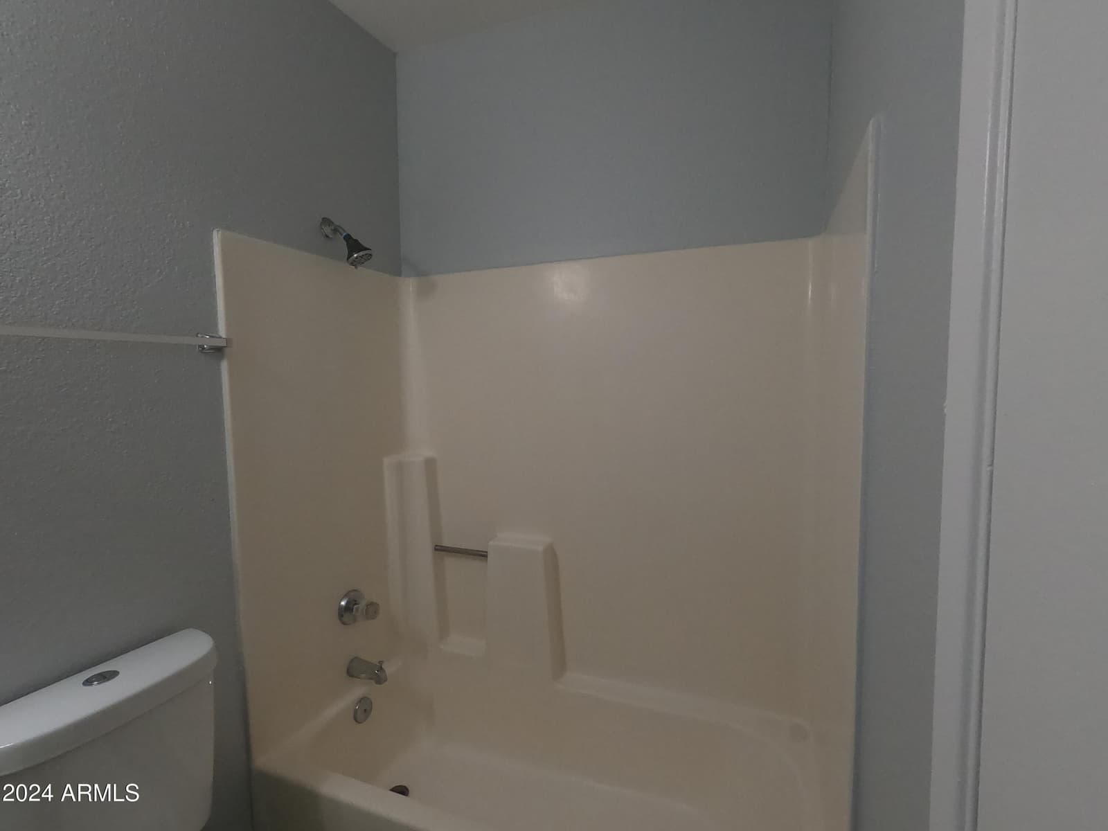 6302 N 64TH Drive 14, Glendale, AZ 85301 — photo 7 of 14