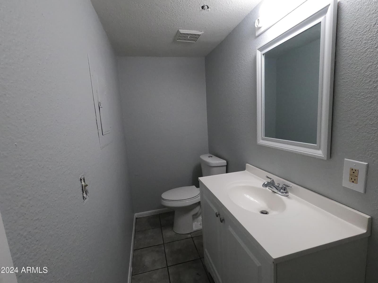 6302 N 64TH Drive 14, Glendale, AZ 85301 — photo 9 of 14