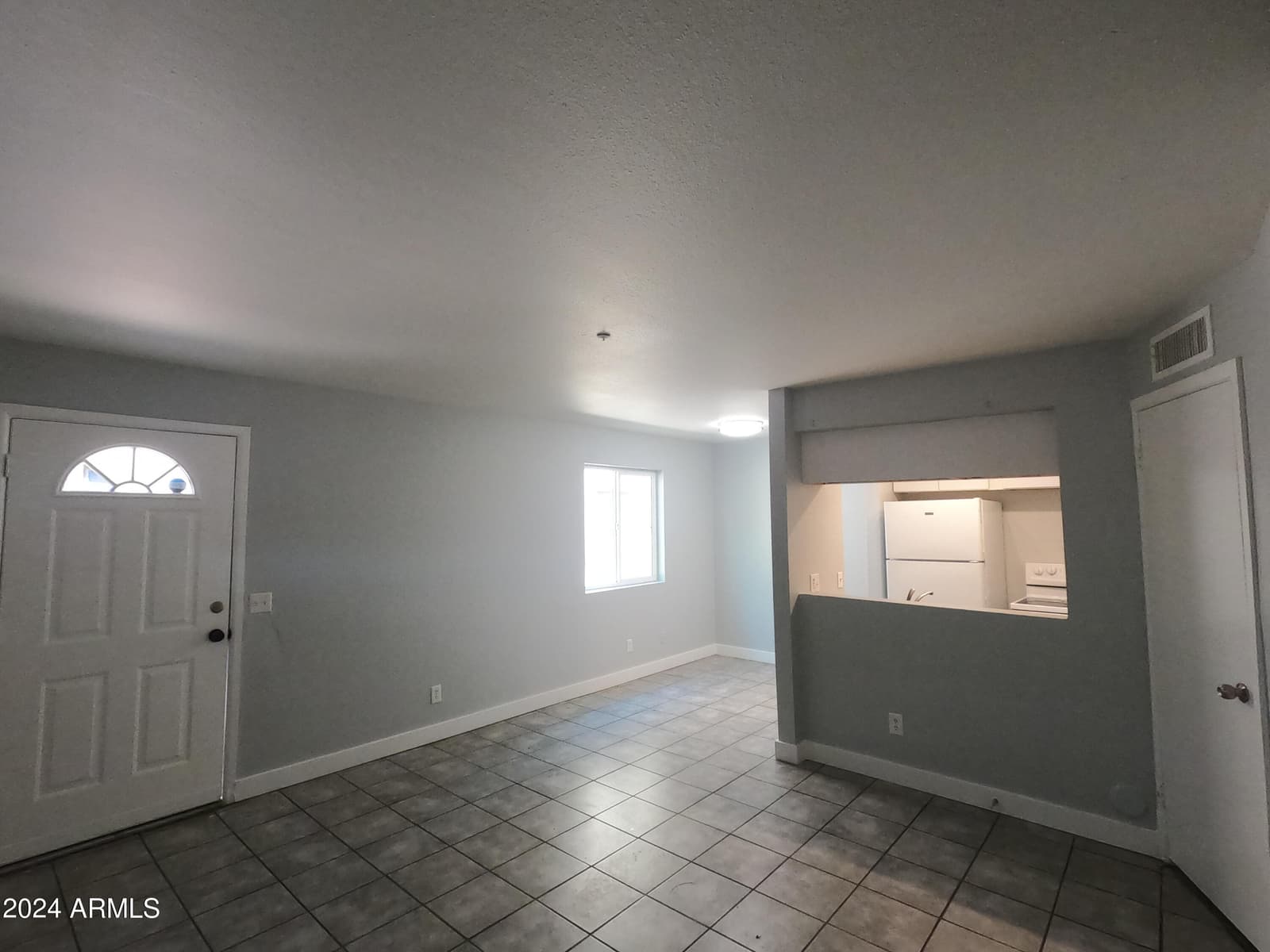6302 N 64TH Drive 14, Glendale, AZ 85301 — photo 11 of 14