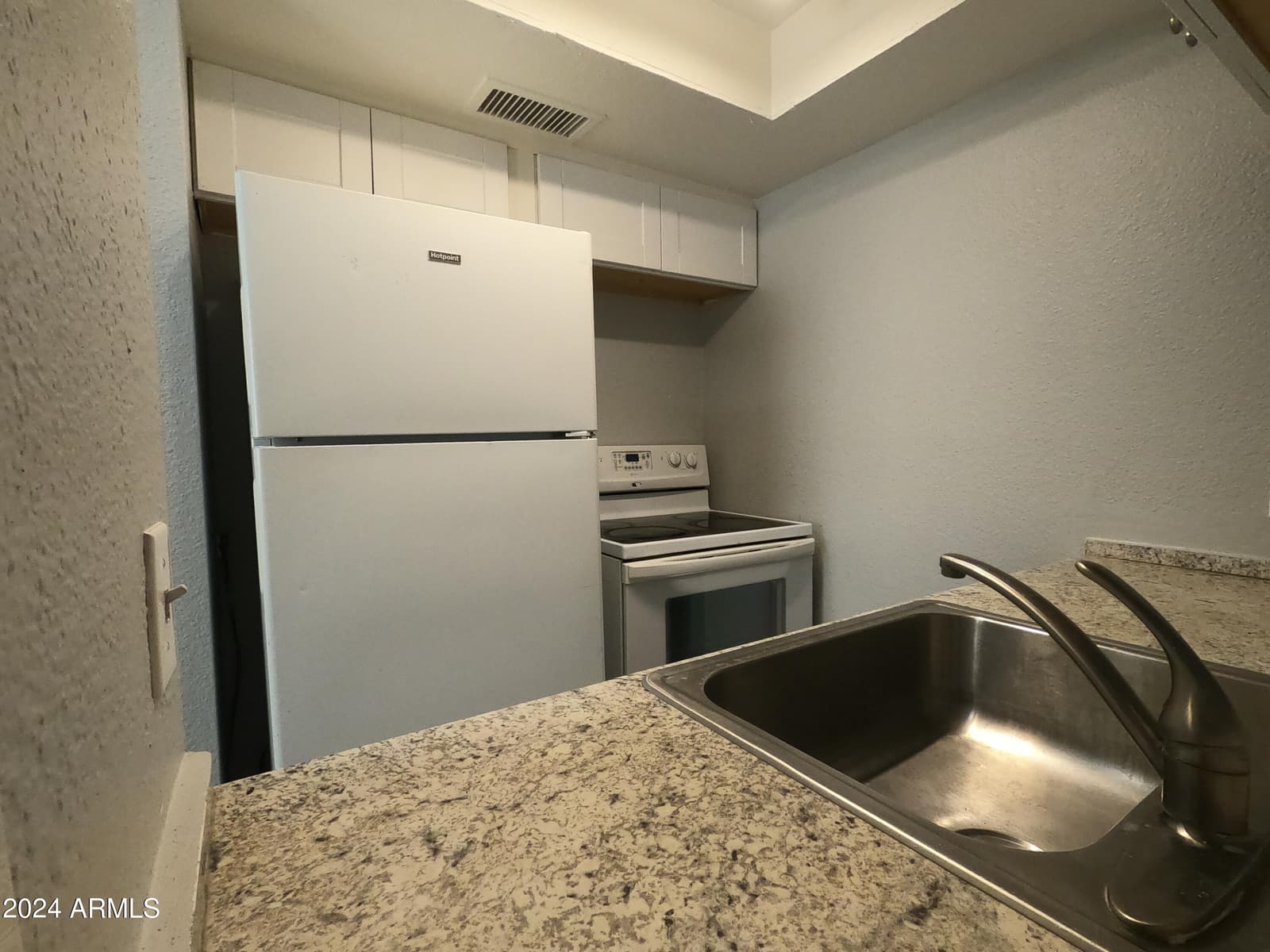6302 N 64TH Drive 14, Glendale, AZ 85301 — photo 14 of 14