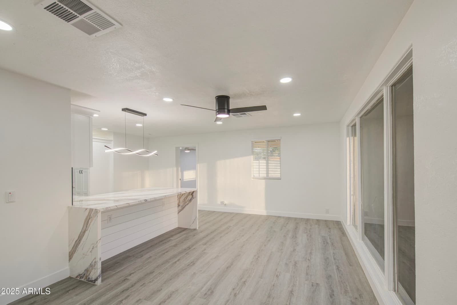 314 W Monterosa Street, Phoenix, AZ 85013 — photo 7 of 40