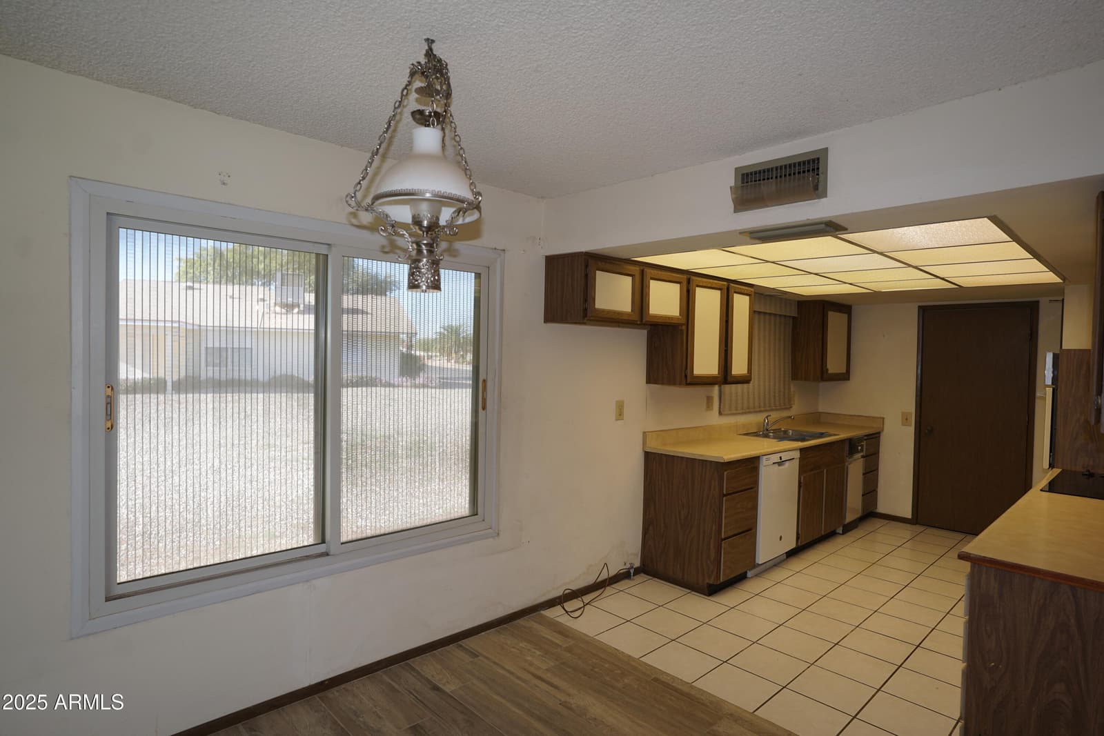 9803 W PEBBLE BEACH Drive, Sun City, AZ 85351 — photo 17 of 32