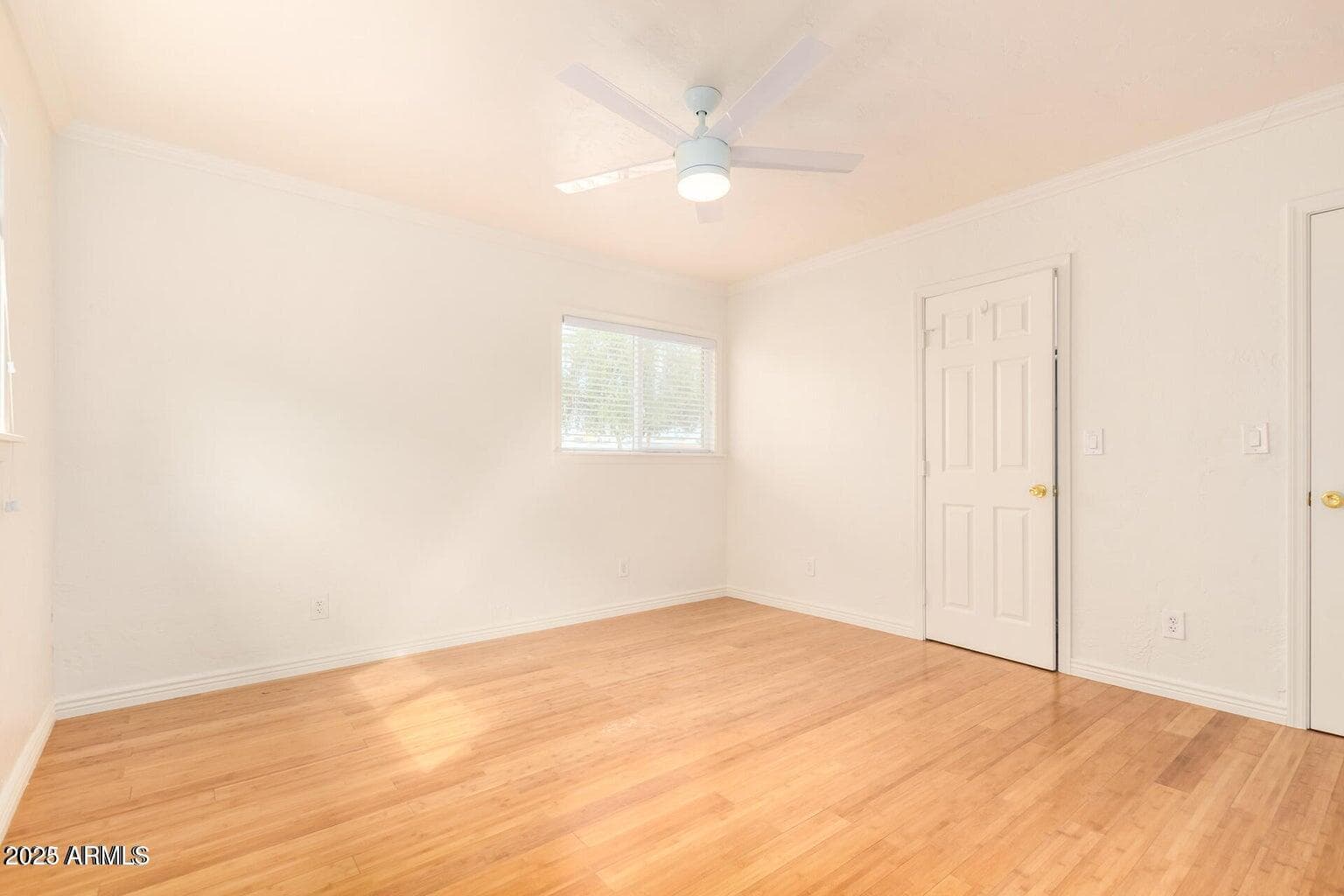 2023 E CLARENDON Avenue, Phoenix, AZ 85016 — photo 14 of 39