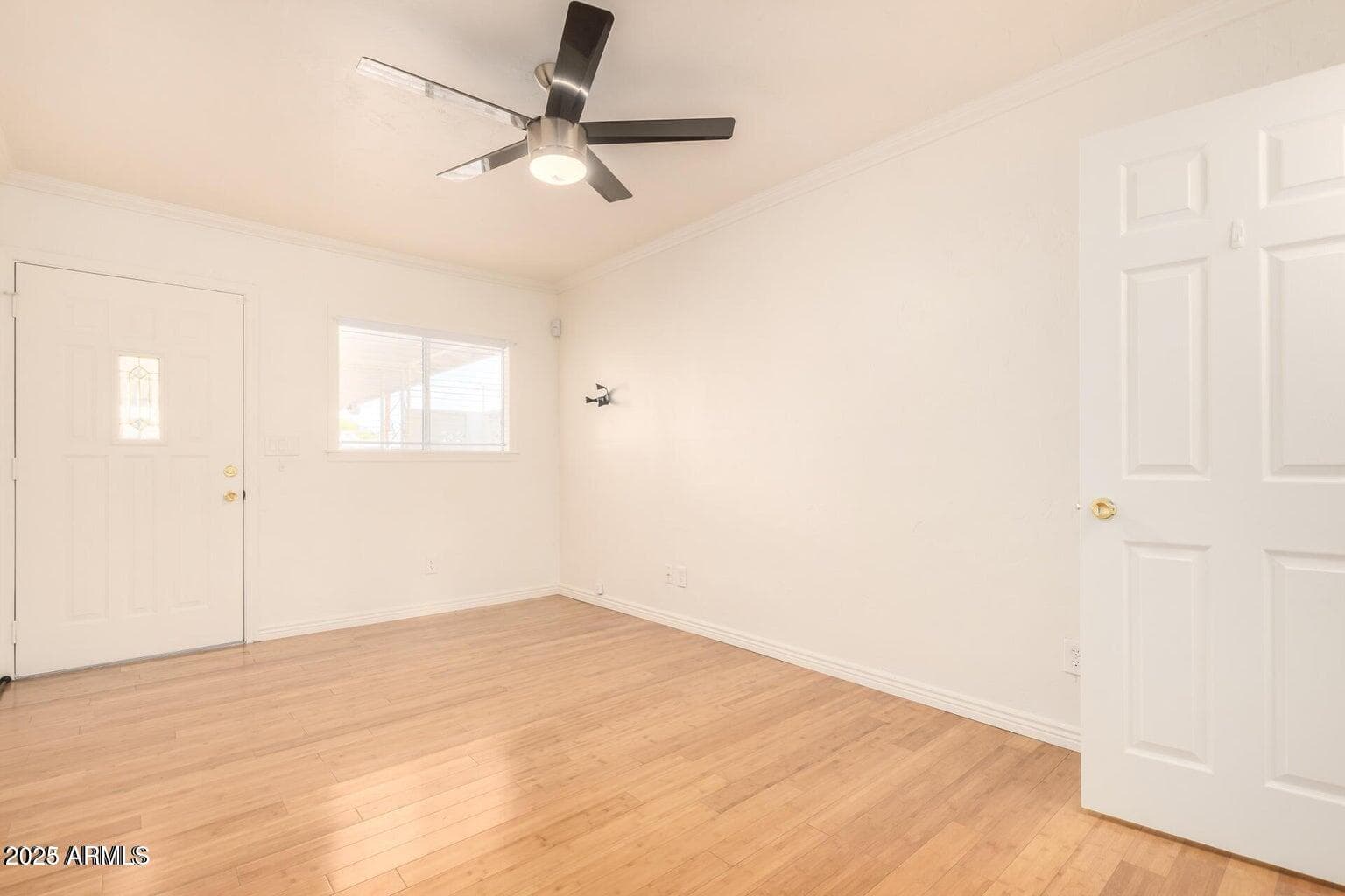 2023 E CLARENDON Avenue, Phoenix, AZ 85016 — photo 16 of 39