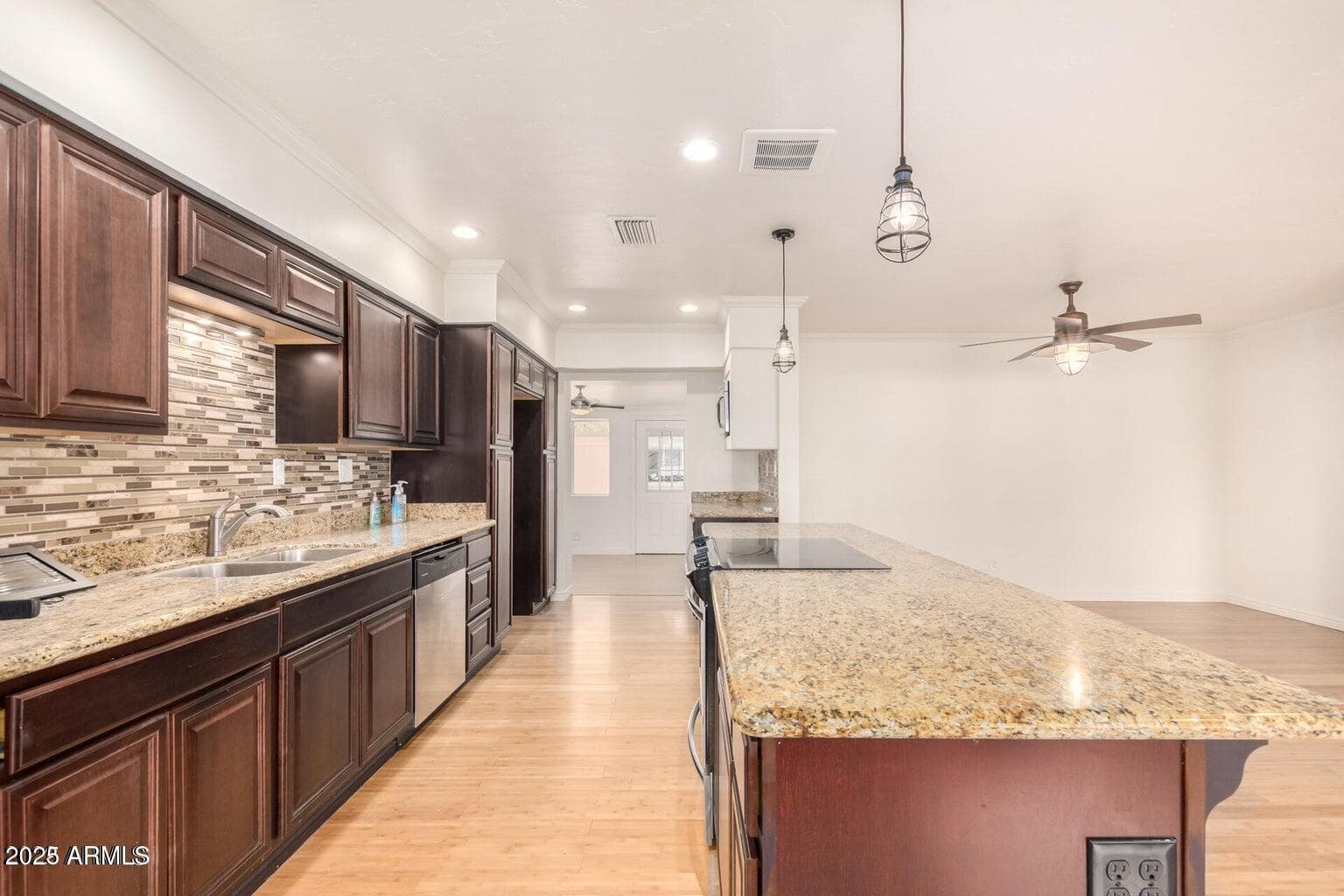 2023 E CLARENDON Avenue, Phoenix, AZ 85016 — photo 19 of 39