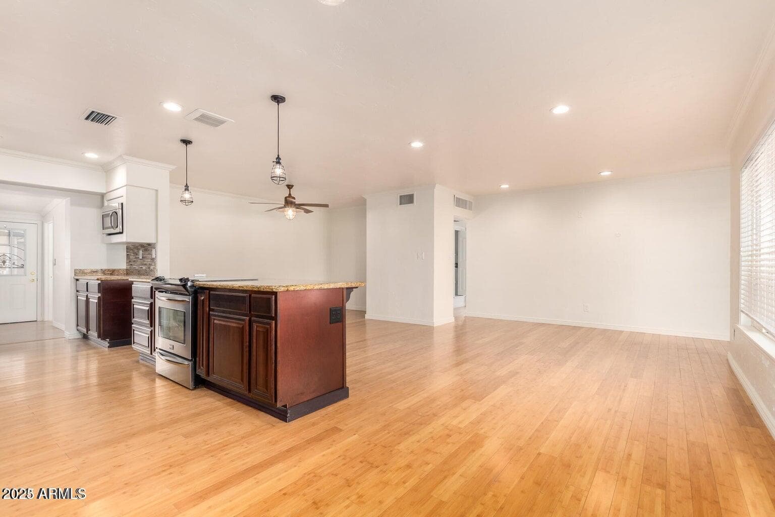 2023 E CLARENDON Avenue, Phoenix, AZ 85016 — photo 23 of 39