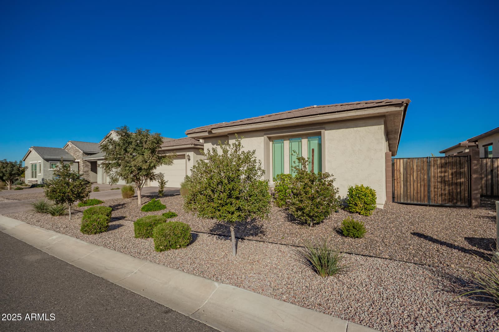 3420 E Harwell Road, Phoenix, AZ 85042 — photo 3 of 45
