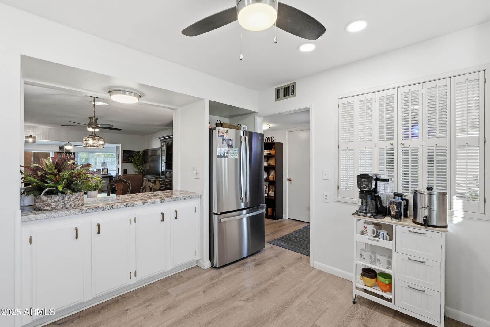 10320 W CORTE DEL SOL ESTE, Sun City, AZ 85351 — photo 12 of 28