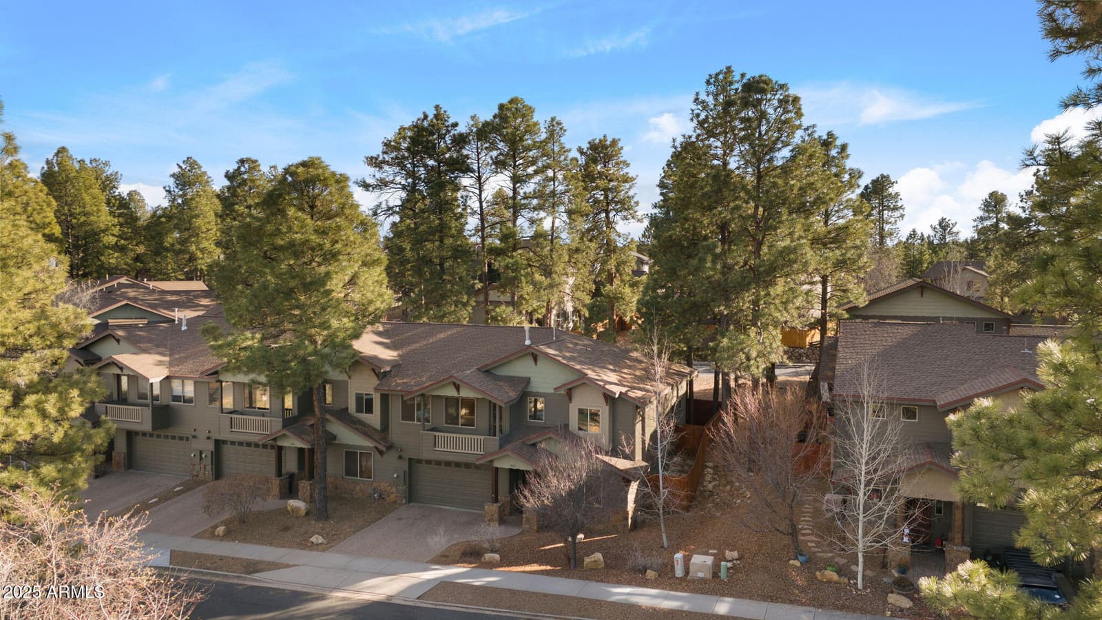 425 E Woodland Drive Drive, Flagstaff, AZ 86001 — photo 4 of 57