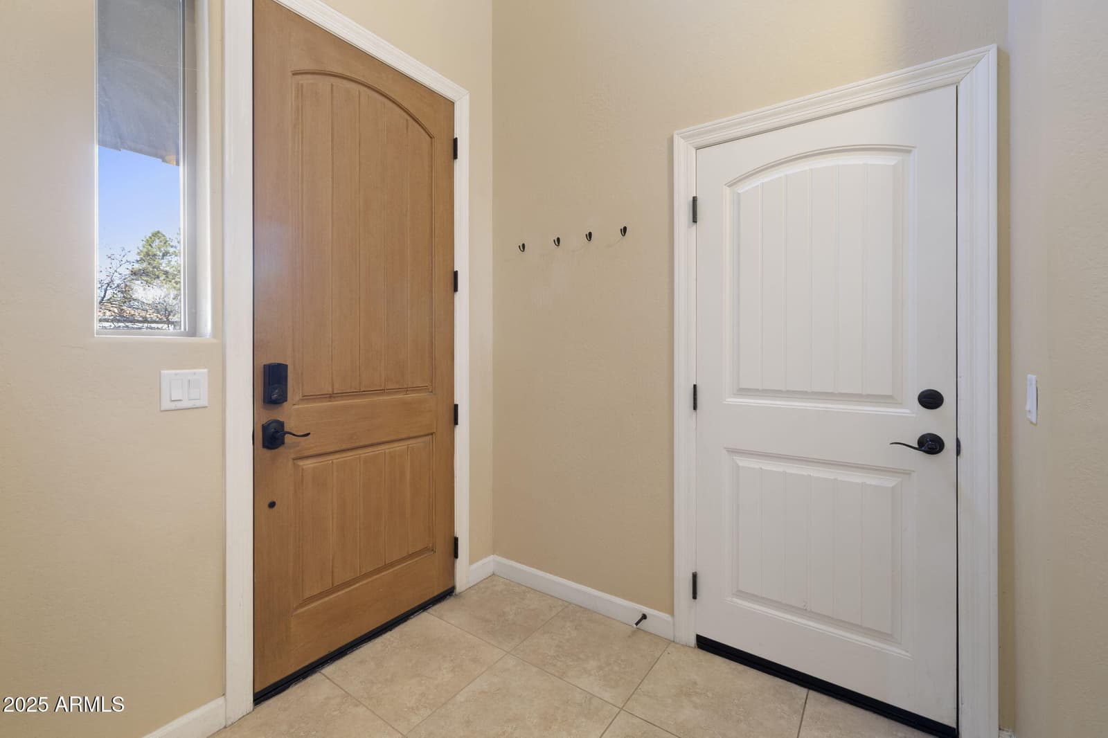 425 E Woodland Drive Drive, Flagstaff, AZ 86001 — photo 6 of 57