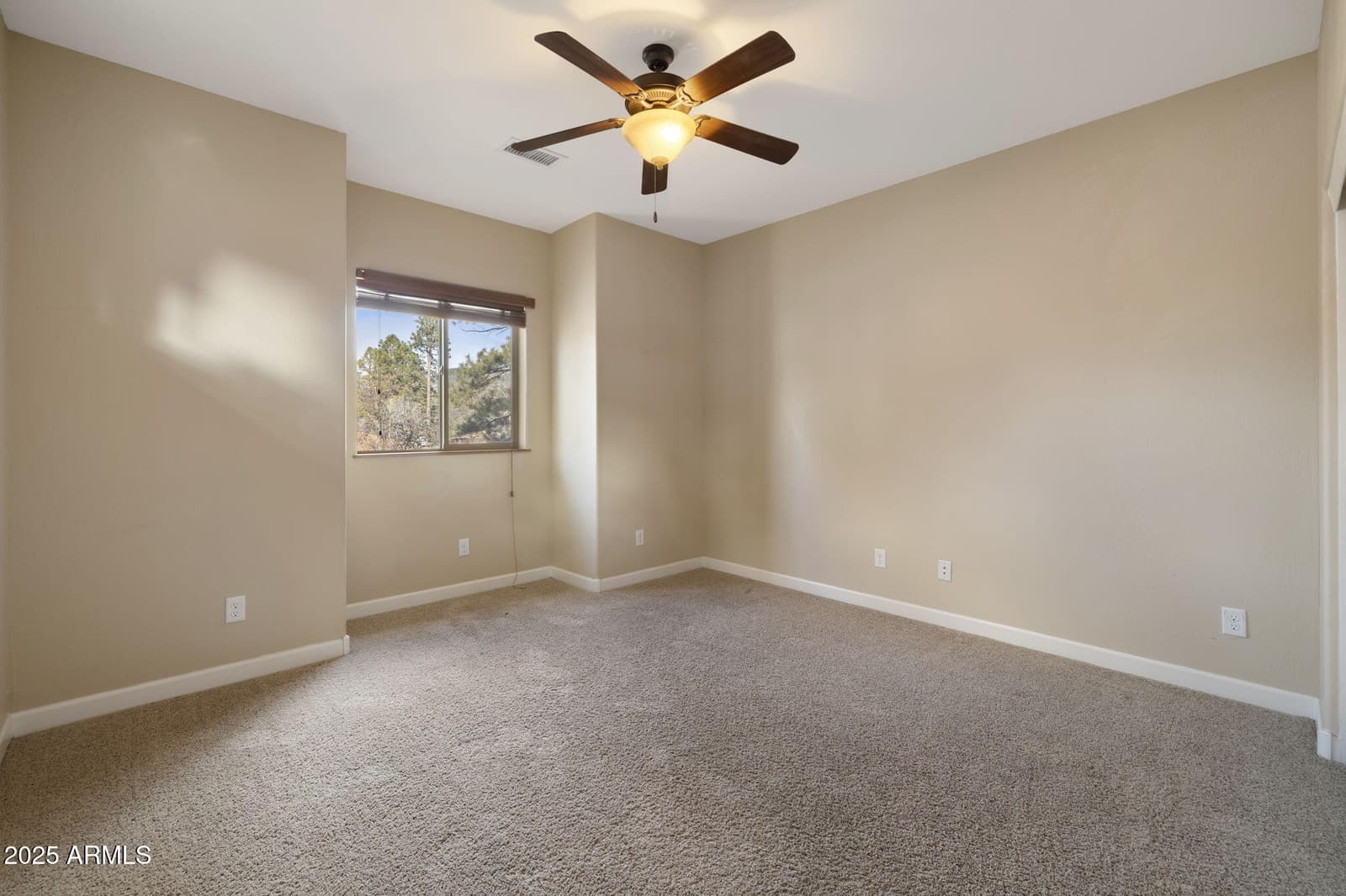 425 E Woodland Drive Drive, Flagstaff, AZ 86001 — photo 17 of 57