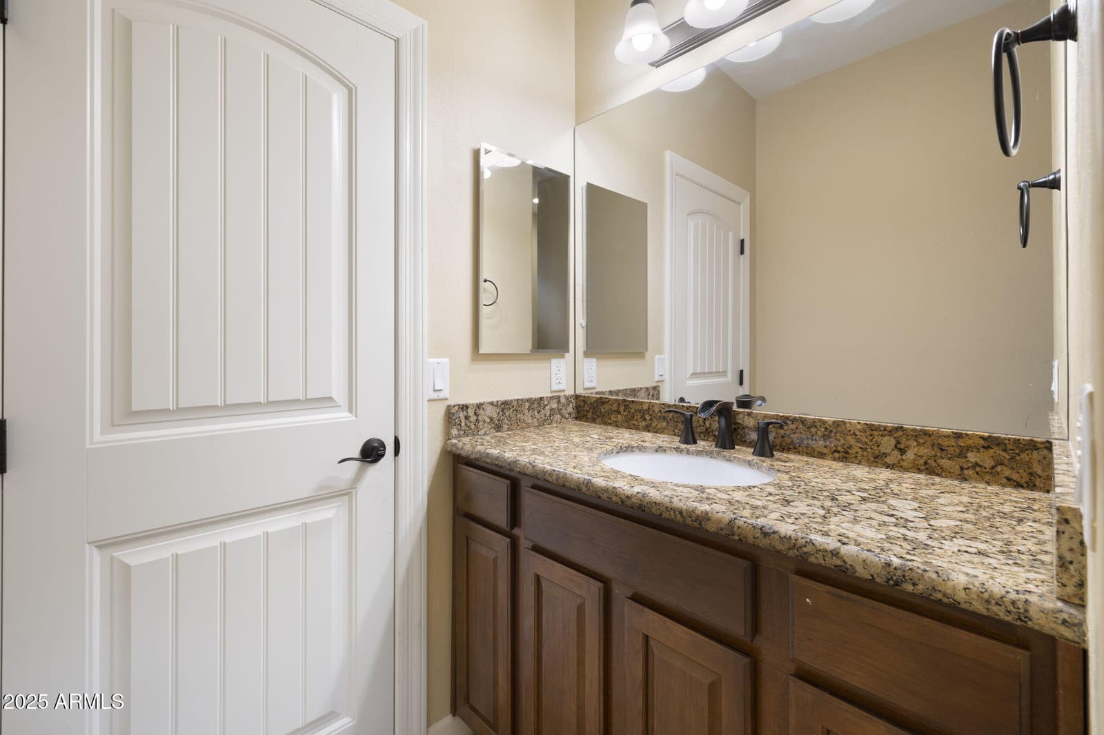 425 E Woodland Drive Drive, Flagstaff, AZ 86001 — photo 22 of 57
