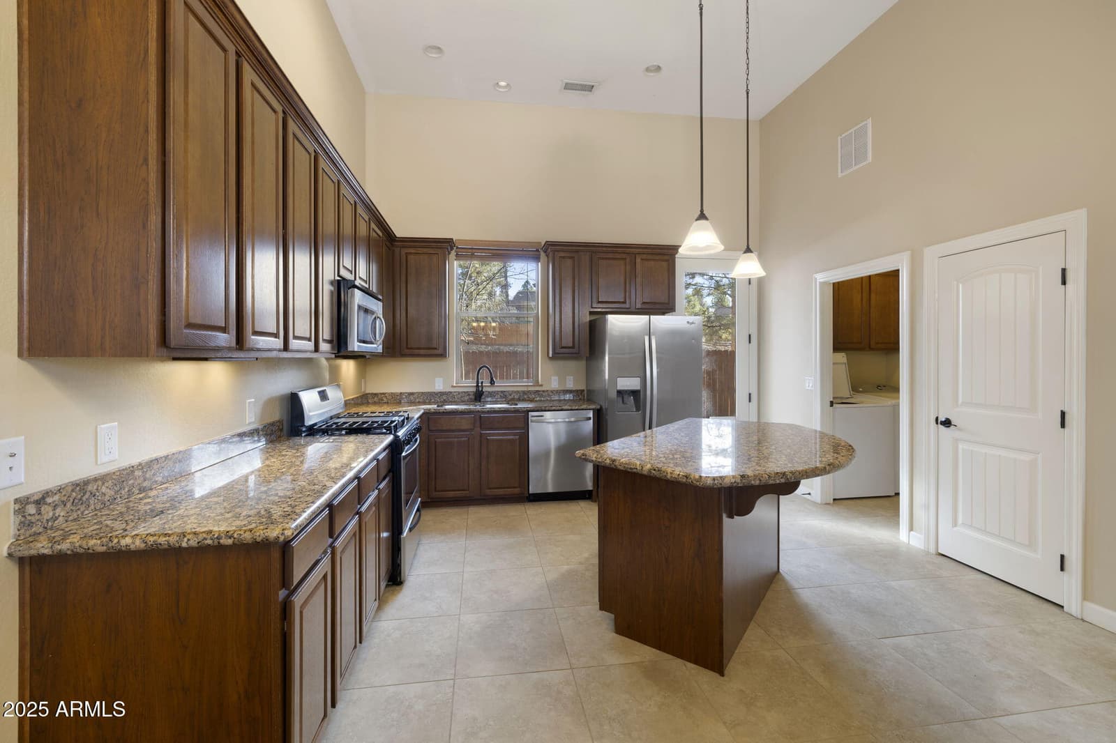 425 E Woodland Drive Drive, Flagstaff, AZ 86001 — photo 43 of 57