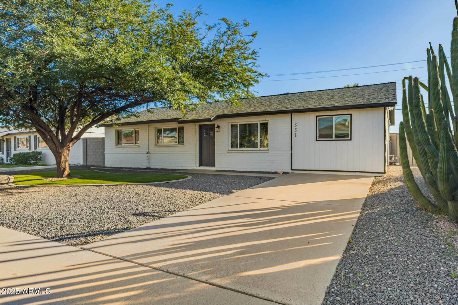 331 E PIERCE Street, Tempe, AZ 85288 — photo 3 of 37