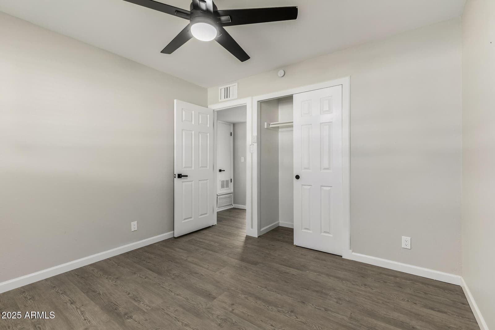 331 E PIERCE Street, Tempe, AZ 85288 — photo 24 of 37