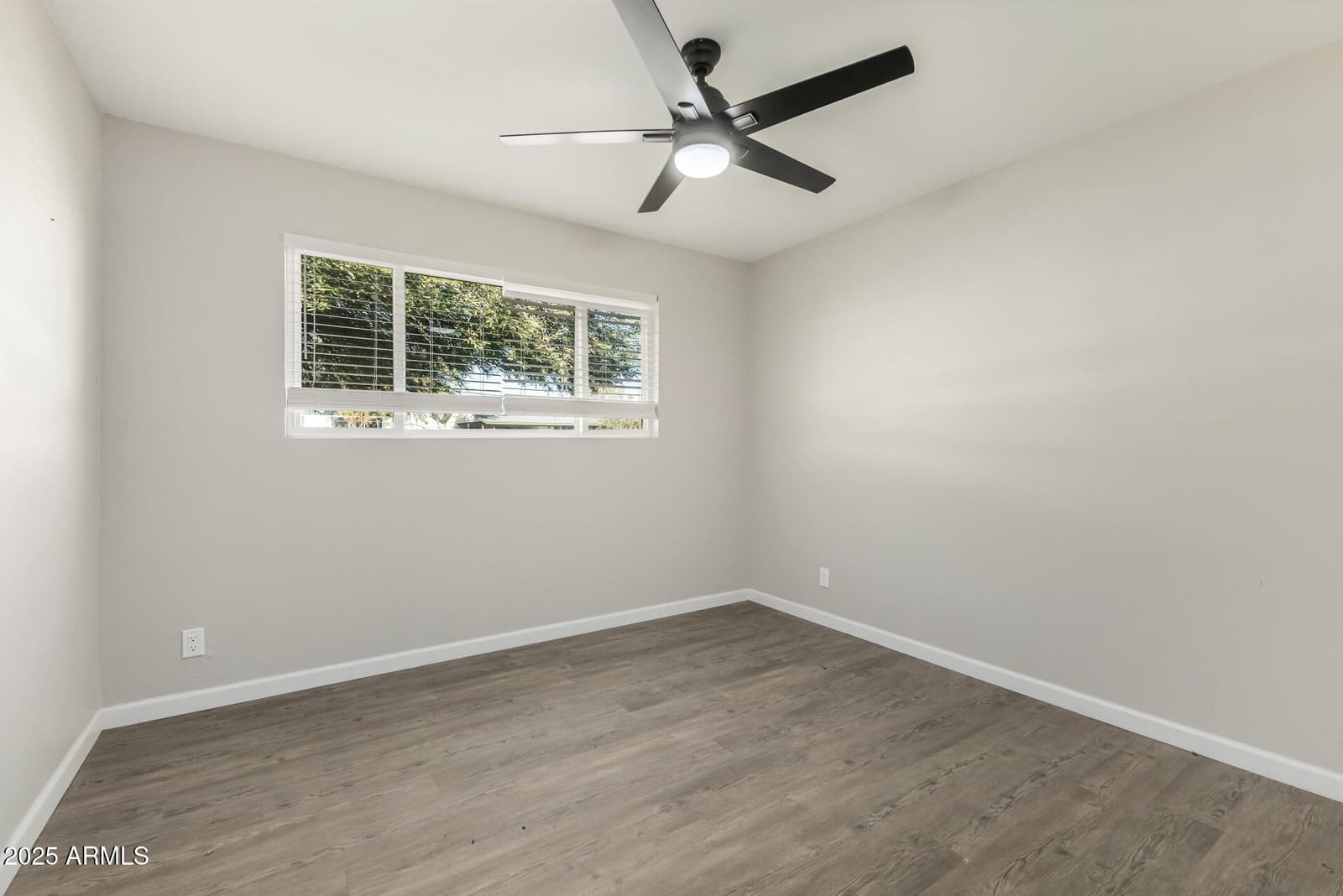 331 E PIERCE Street, Tempe, AZ 85288 — photo 25 of 37