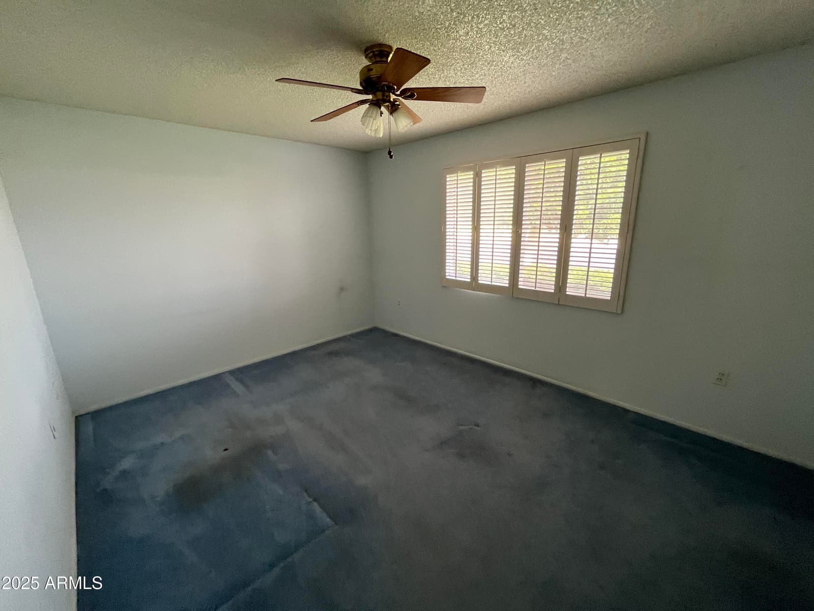 10801 W CLAIR Drive, Sun City, AZ 85351 — photo 13 of 17