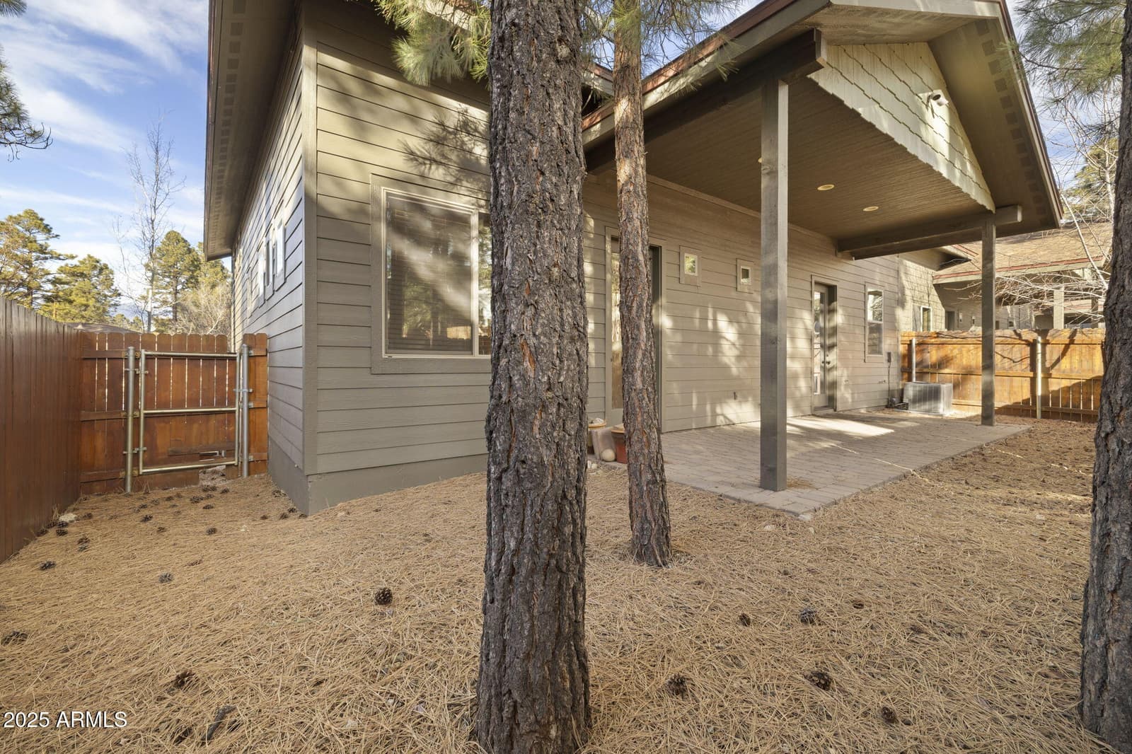 425 E Woodland Drive Drive, Flagstaff, AZ 86001 — photo 53 of 57