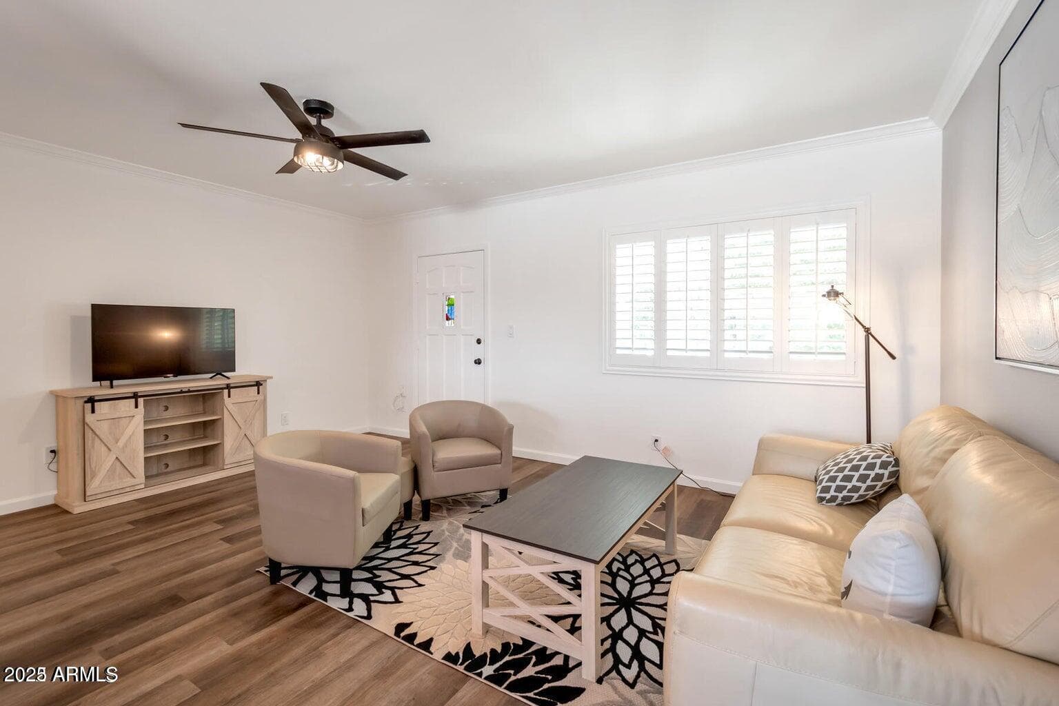 721 E MONTEBELLO Avenue 225, Phoenix, AZ 85014 — photo 2 of 15