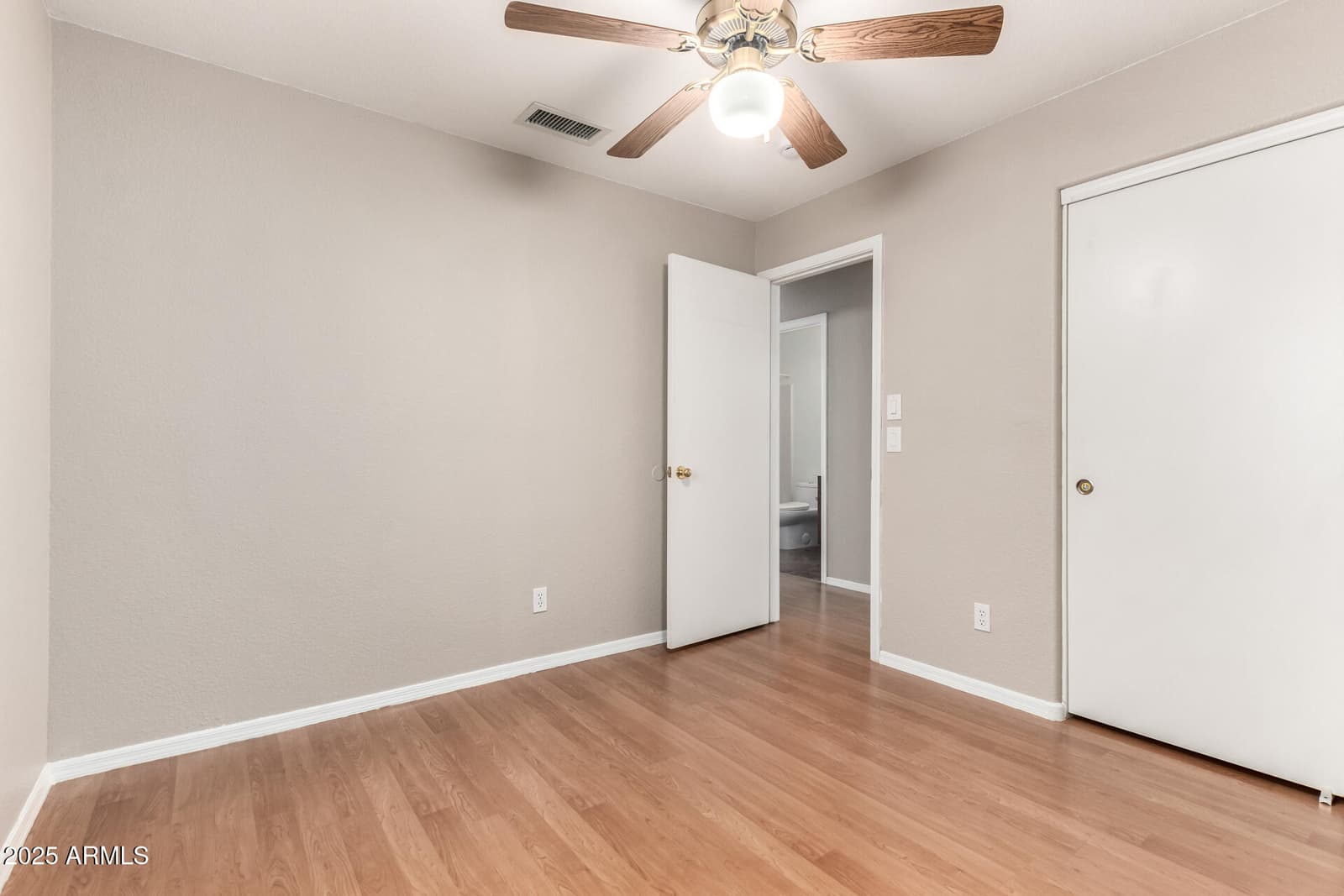 3822 W FALLEN LEAF Lane, Glendale, AZ 85310 — photo 21 of 35